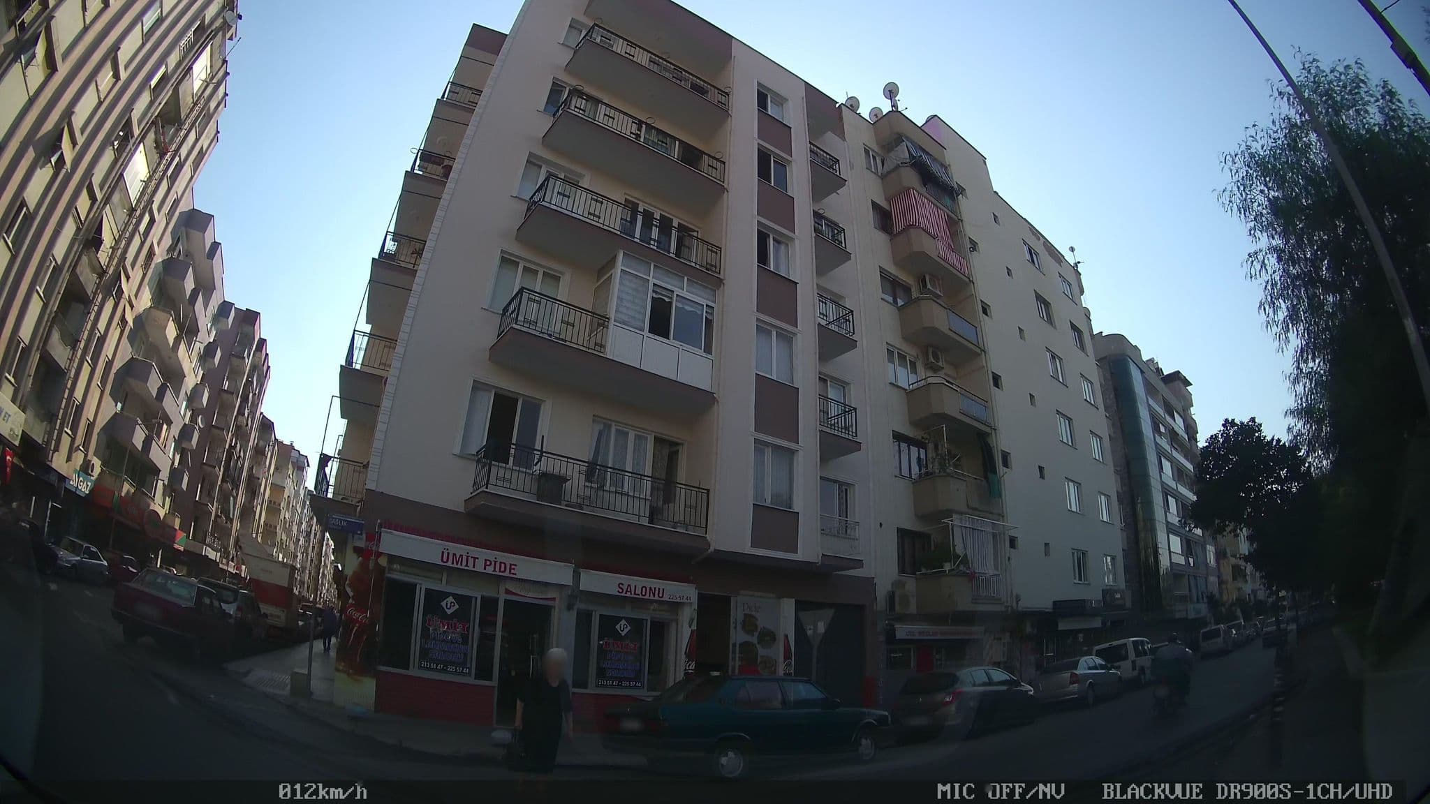 Street view near Ege Hotel, Aydın — © azadezey (CC BY-SA · Mapillary)