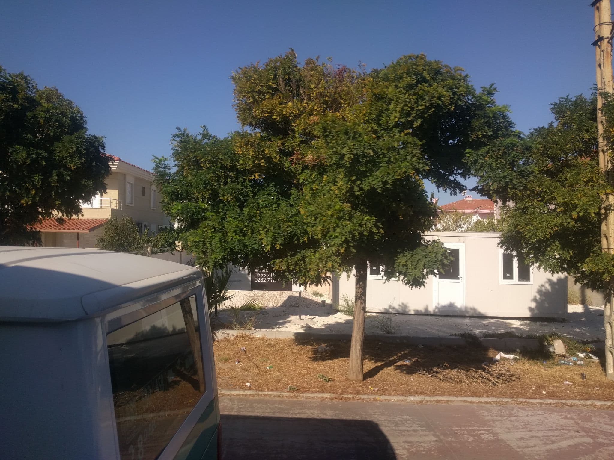 Street view near Asha Boutique Hotel, Alaçatı — © ubenzer (CC BY-SA · Mapillary)