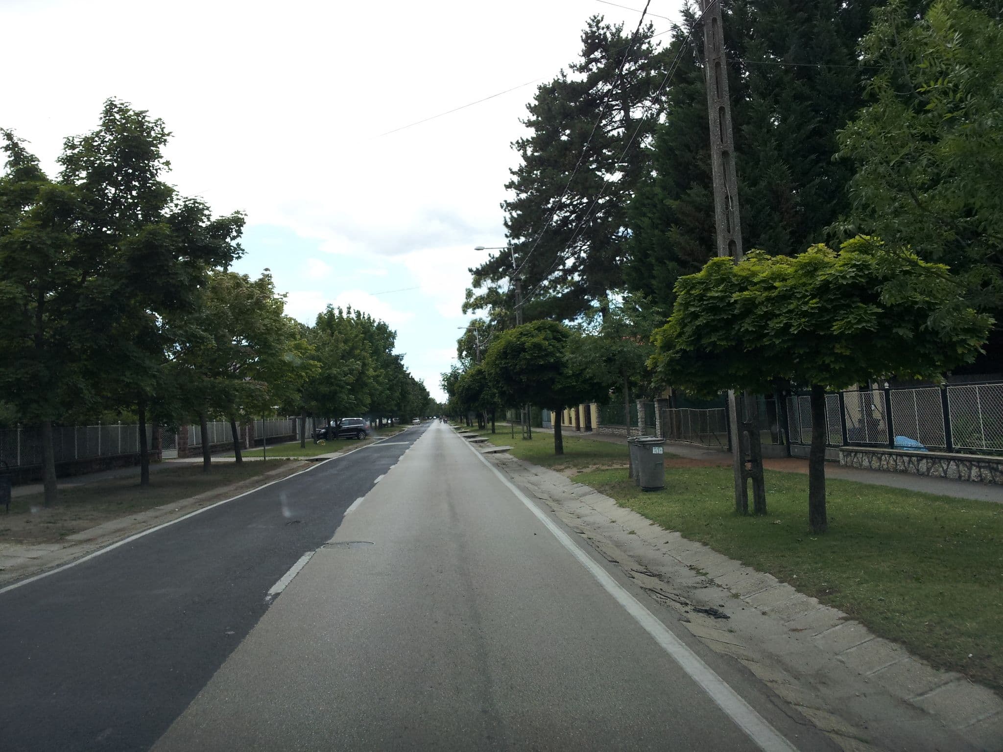Street view near Hotel Korona, Siófok — © kolesajr (CC BY-SA · Mapillary)