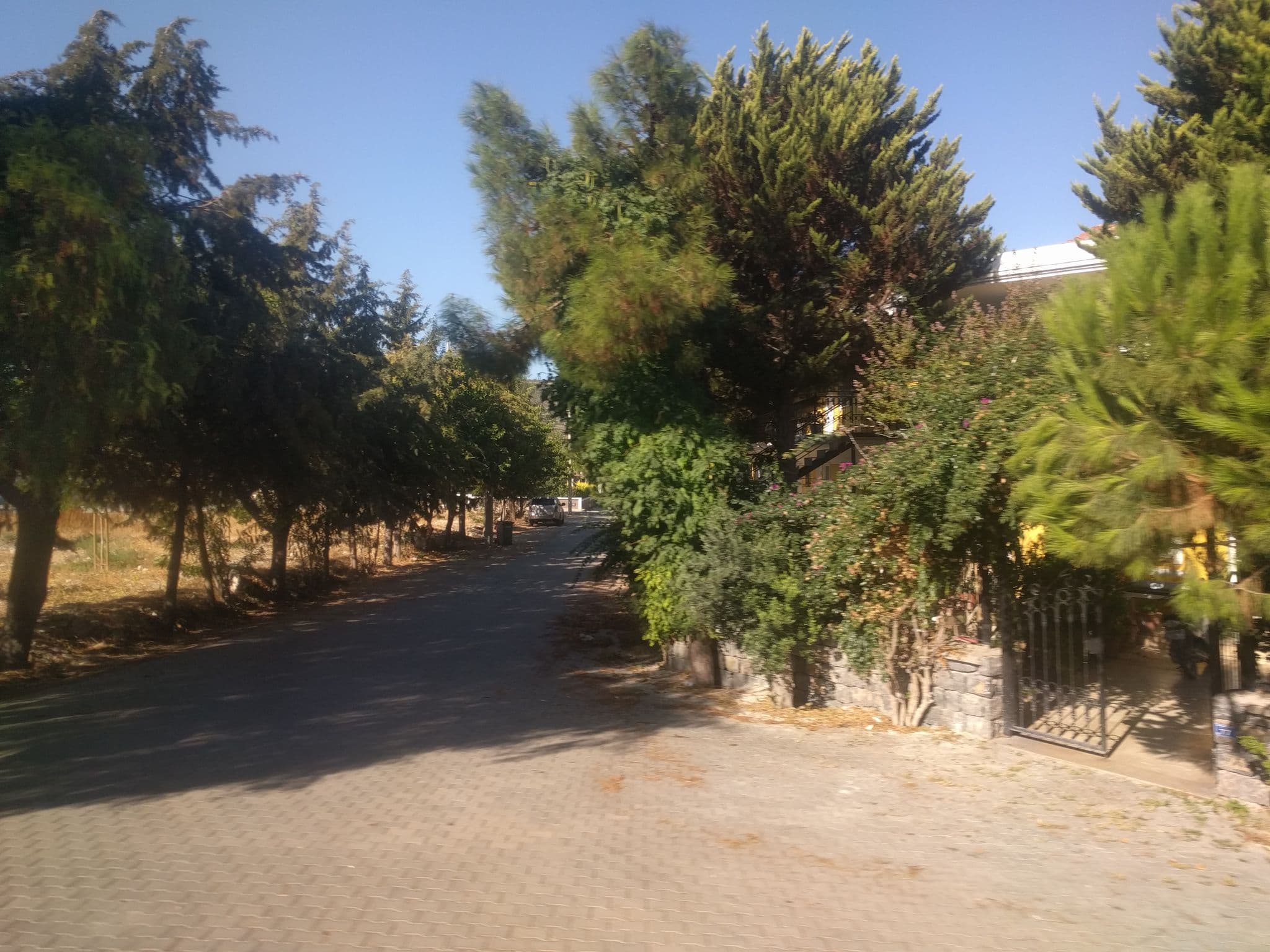 Street view near Rüzgaraltı, Alaçatı — © ubenzer (CC BY-SA · Mapillary)