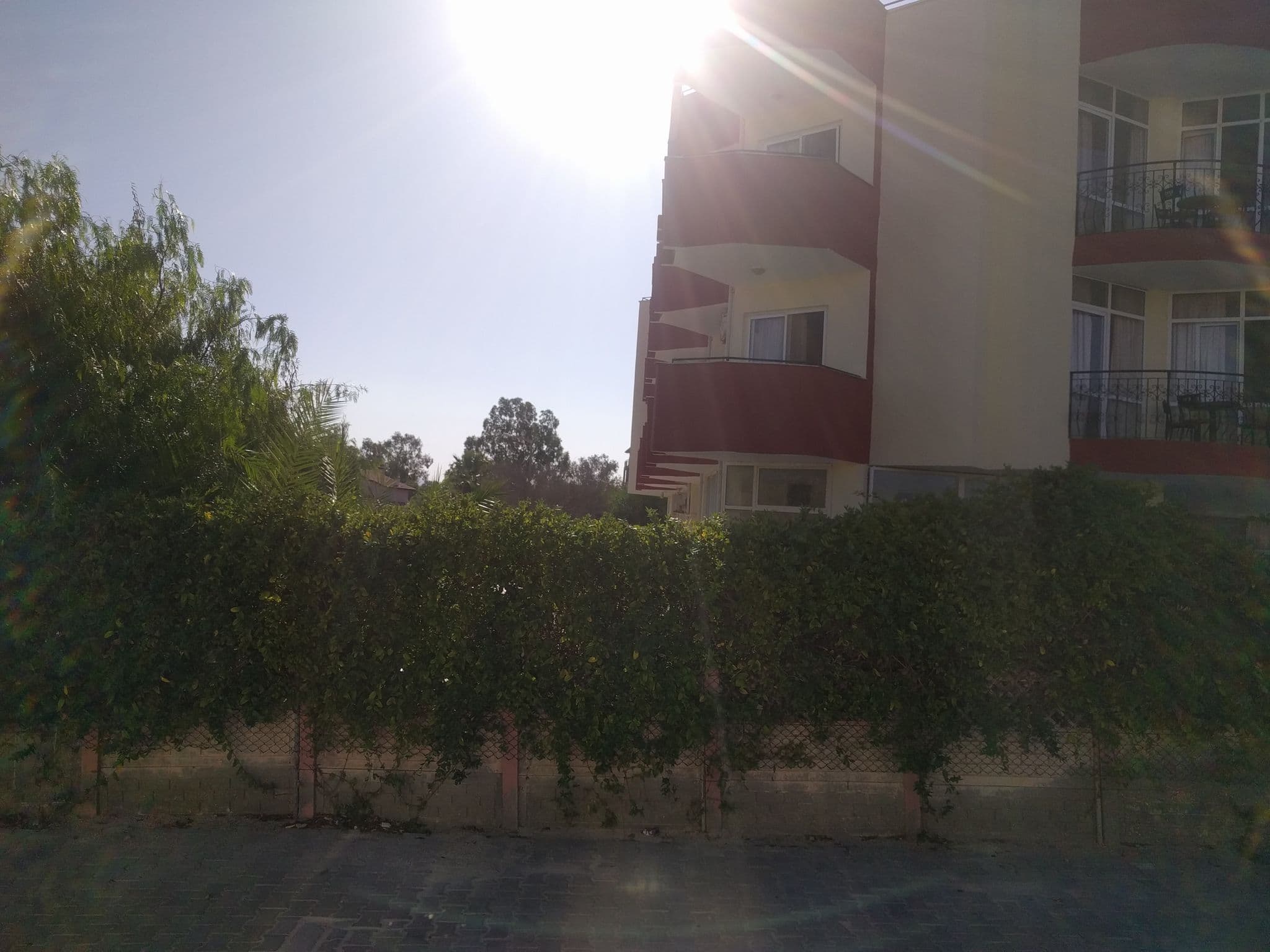 Street view near Otel Yağcı, Alaçatı — © ubenzer (CC BY-SA · Mapillary)