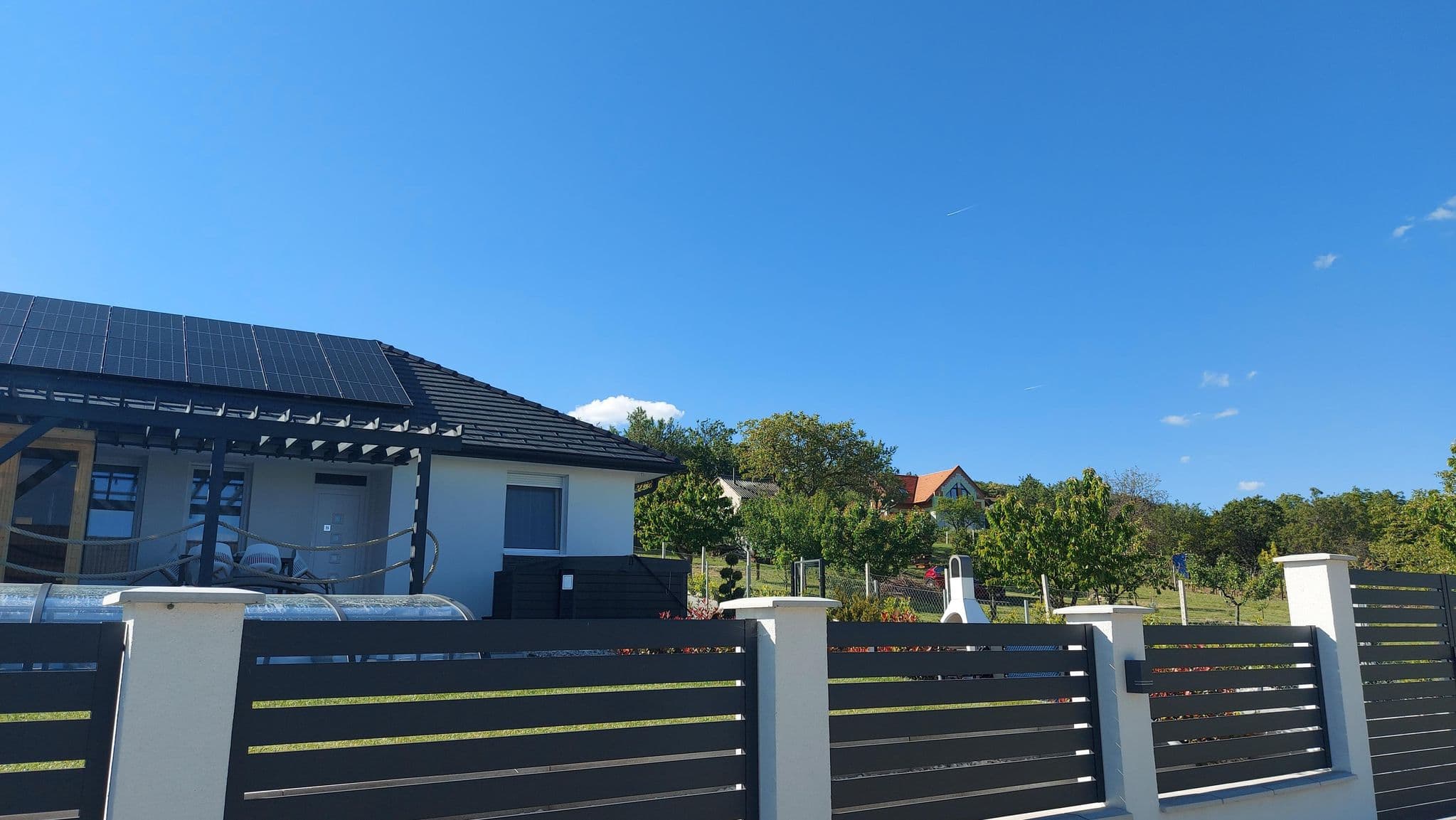 Street view near Silver Home Apartman, Balatonalmádi — © vasony (CC BY-SA · Mapillary)