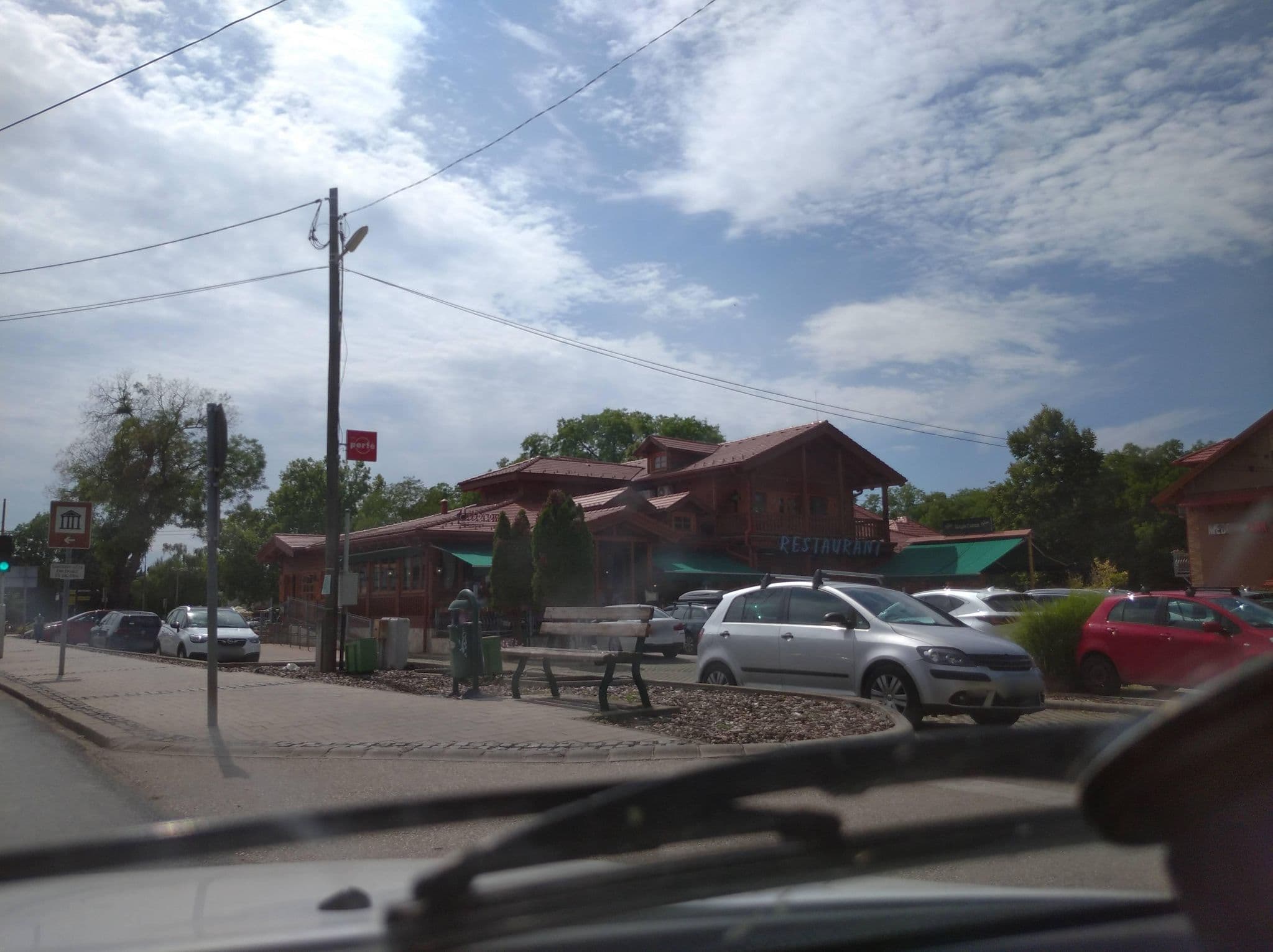 Street view near Bagolyvár, Agárd — © grozsa11 (CC BY-SA · Mapillary)