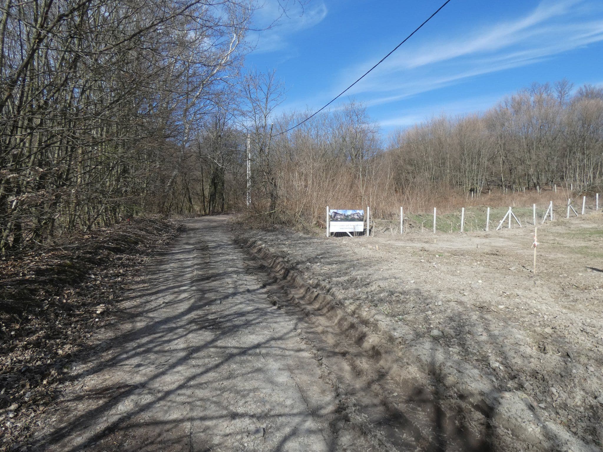 Street view near Cseresznye ház, Diósjenő — © utvonalfelmeresek (CC BY-SA · Mapillary)