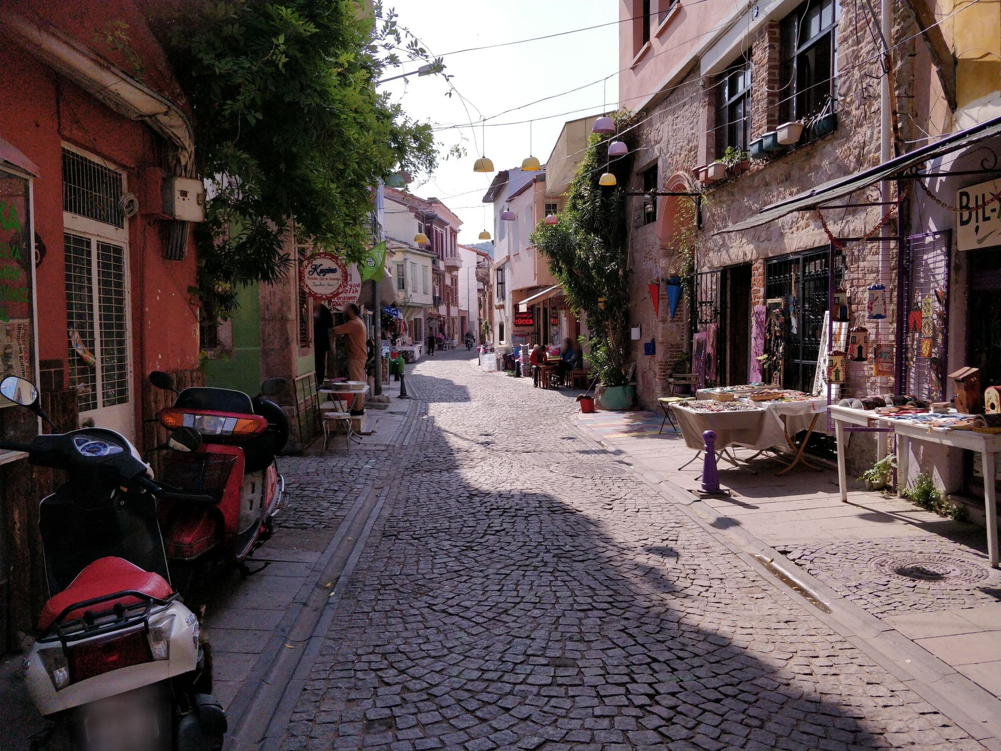 Street view near Boutique Ayvalik Pansiyon, Ayvalık — © troels_arvin (CC BY-SA · Mapillary)
