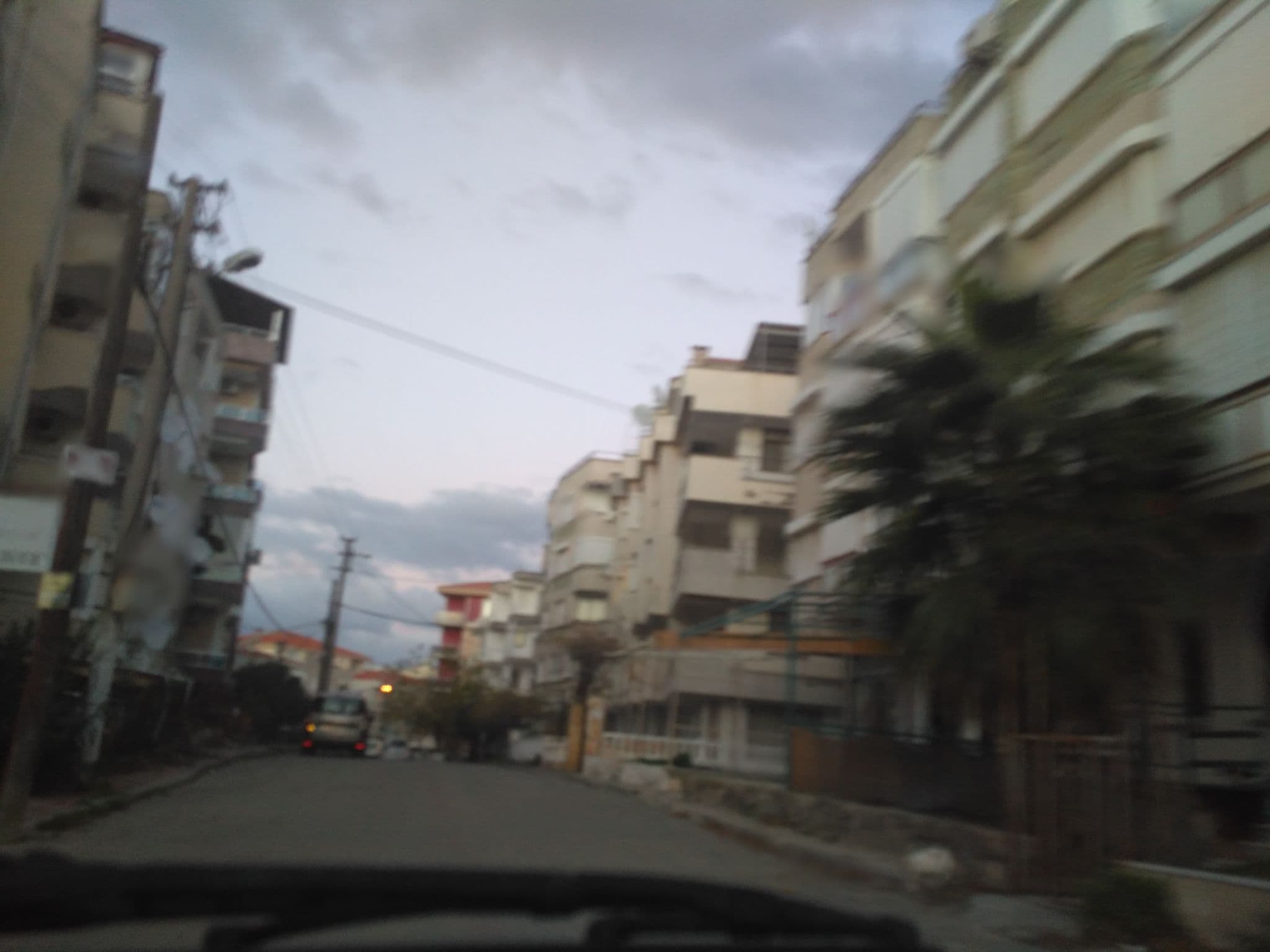 Street view near Dilek Beach Otel, Ayvalık — © uzungo (CC BY-SA · Mapillary)