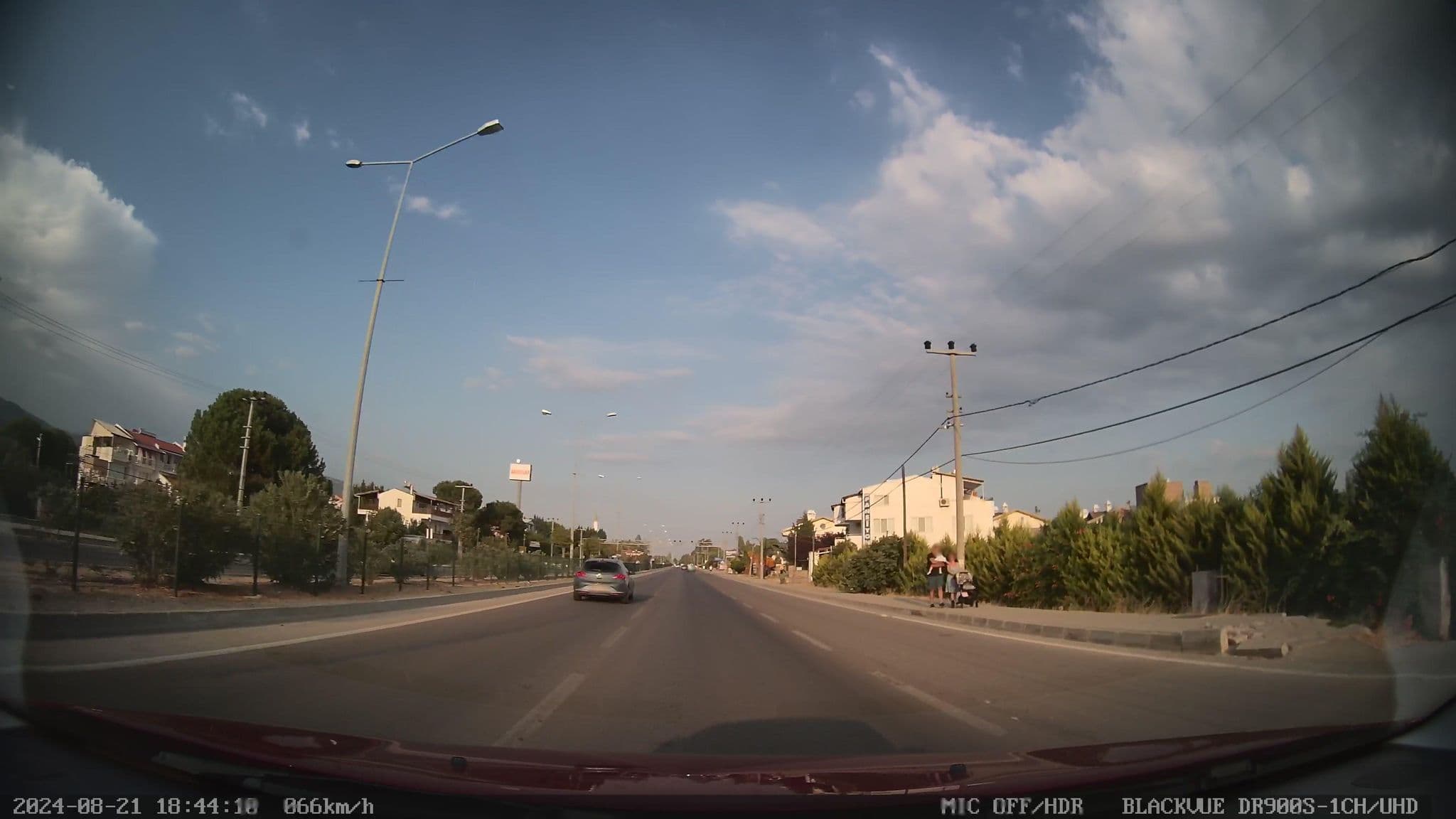 Street view near Gökkuşağı Motel, Altınoluk — © unen (CC BY-SA · Mapillary)