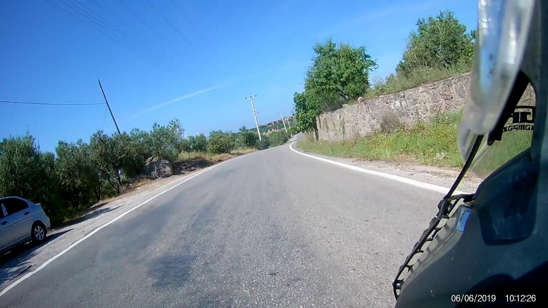 Street view near Eden Garden Hotel, Behram — © unen (CC BY-SA · Mapillary)