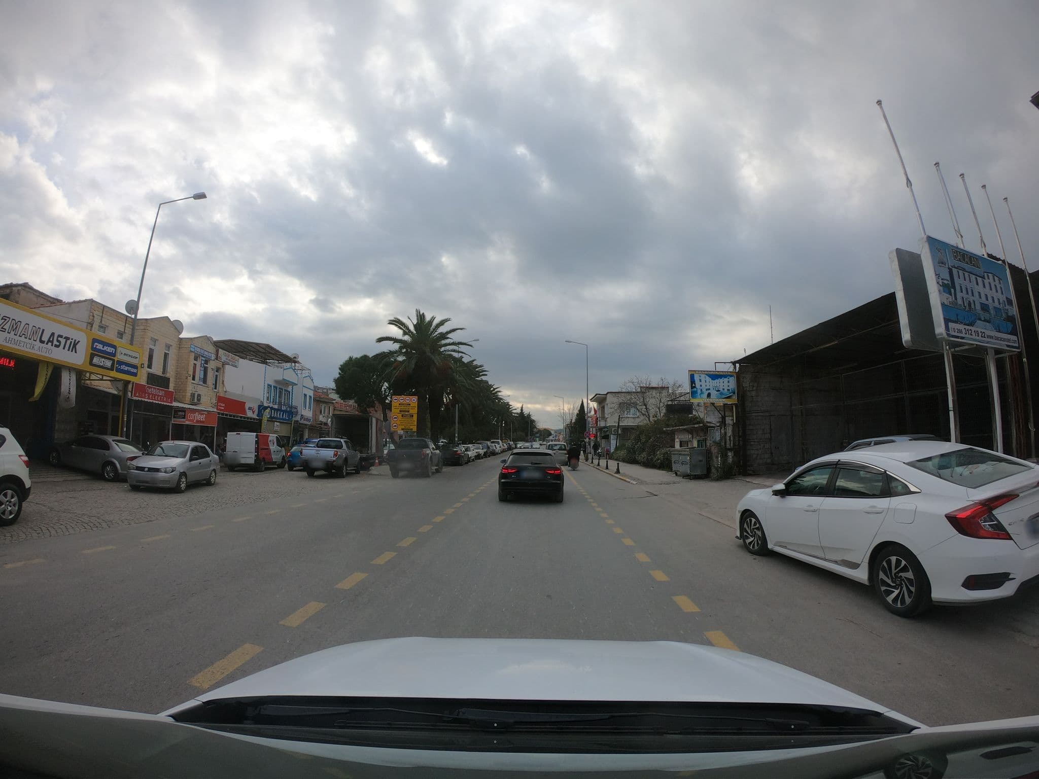 Street view near Bacacan Hotel, Ayvalık — © asturksever (CC BY-SA · Mapillary)