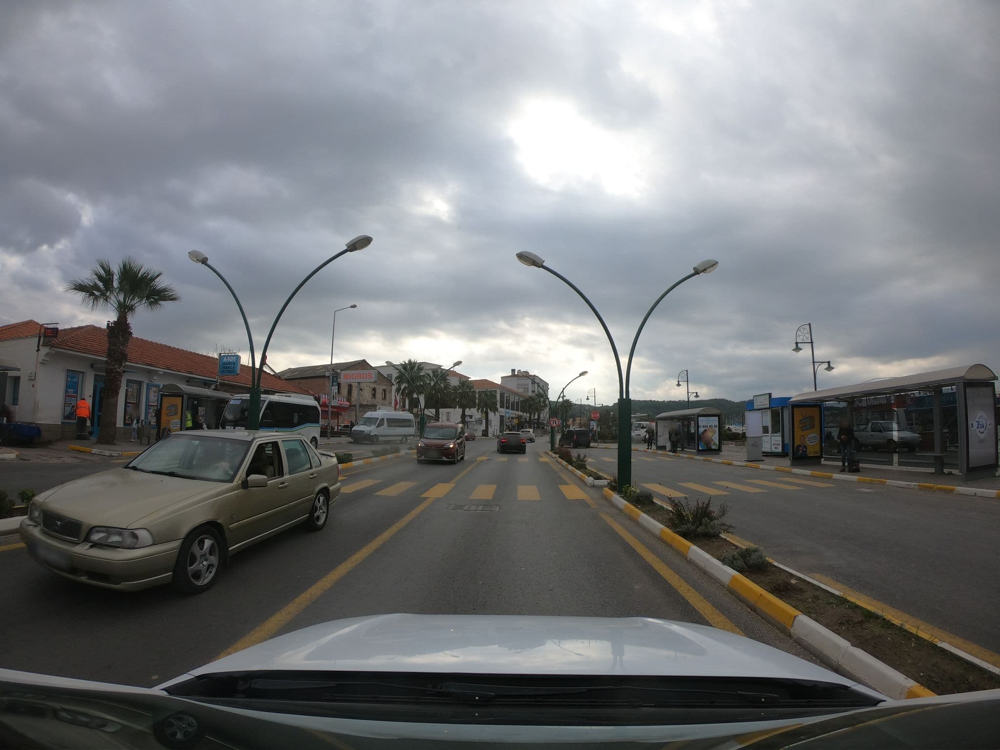 Street view near Kral Otel, Ayvalık — © asturksever (CC BY-SA · Mapillary)