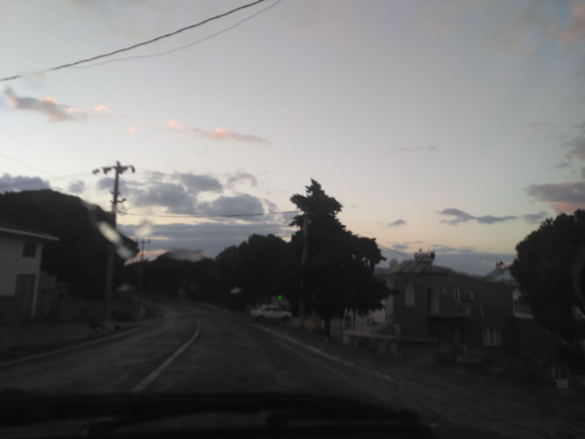 Street view near Keyifli Butik Otel, Ayvalık — © uzungo (CC BY-SA · Mapillary)