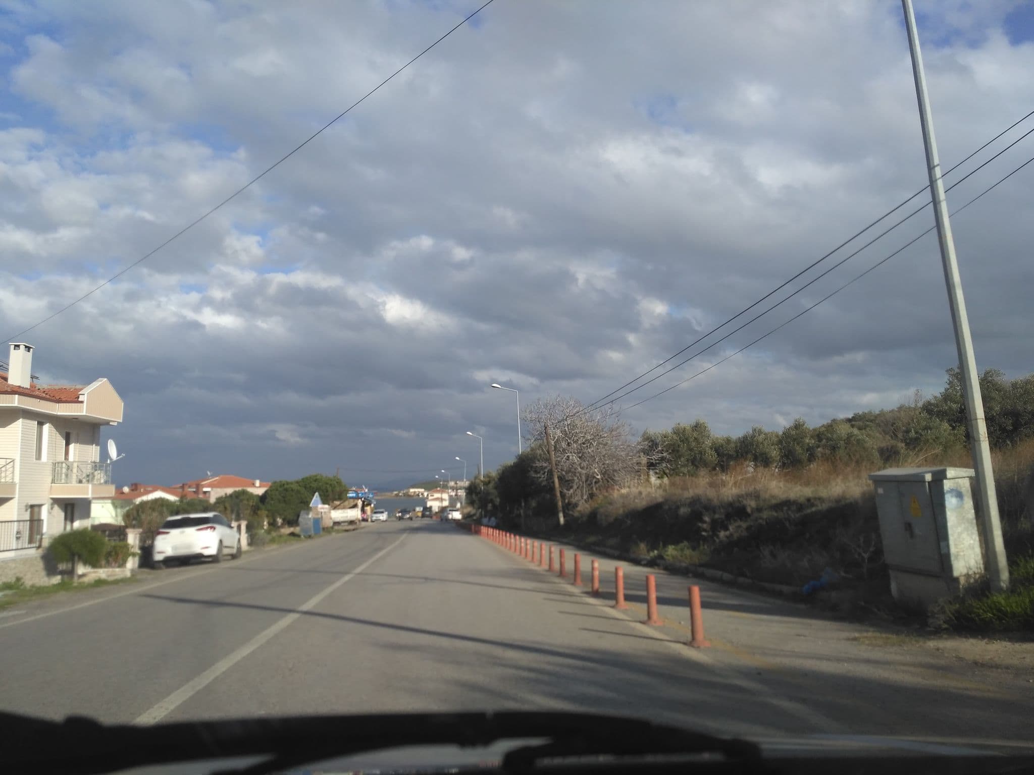 Street view near Sukha Cunda, Ayvalık — © uzungo (CC BY-SA · Mapillary)