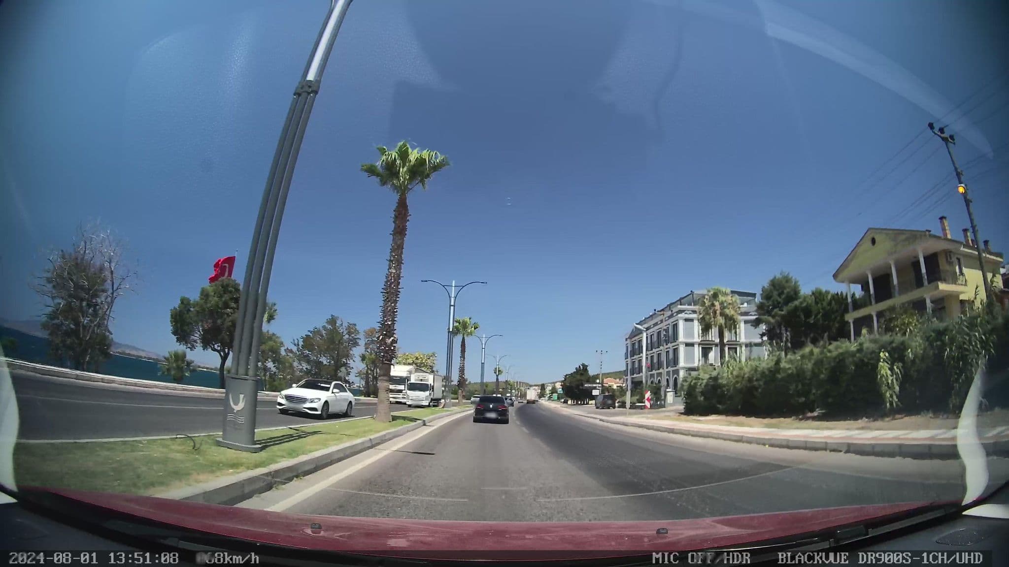Street view near Melisa Hotel, Aliağa — © unen (CC BY-SA · Mapillary)