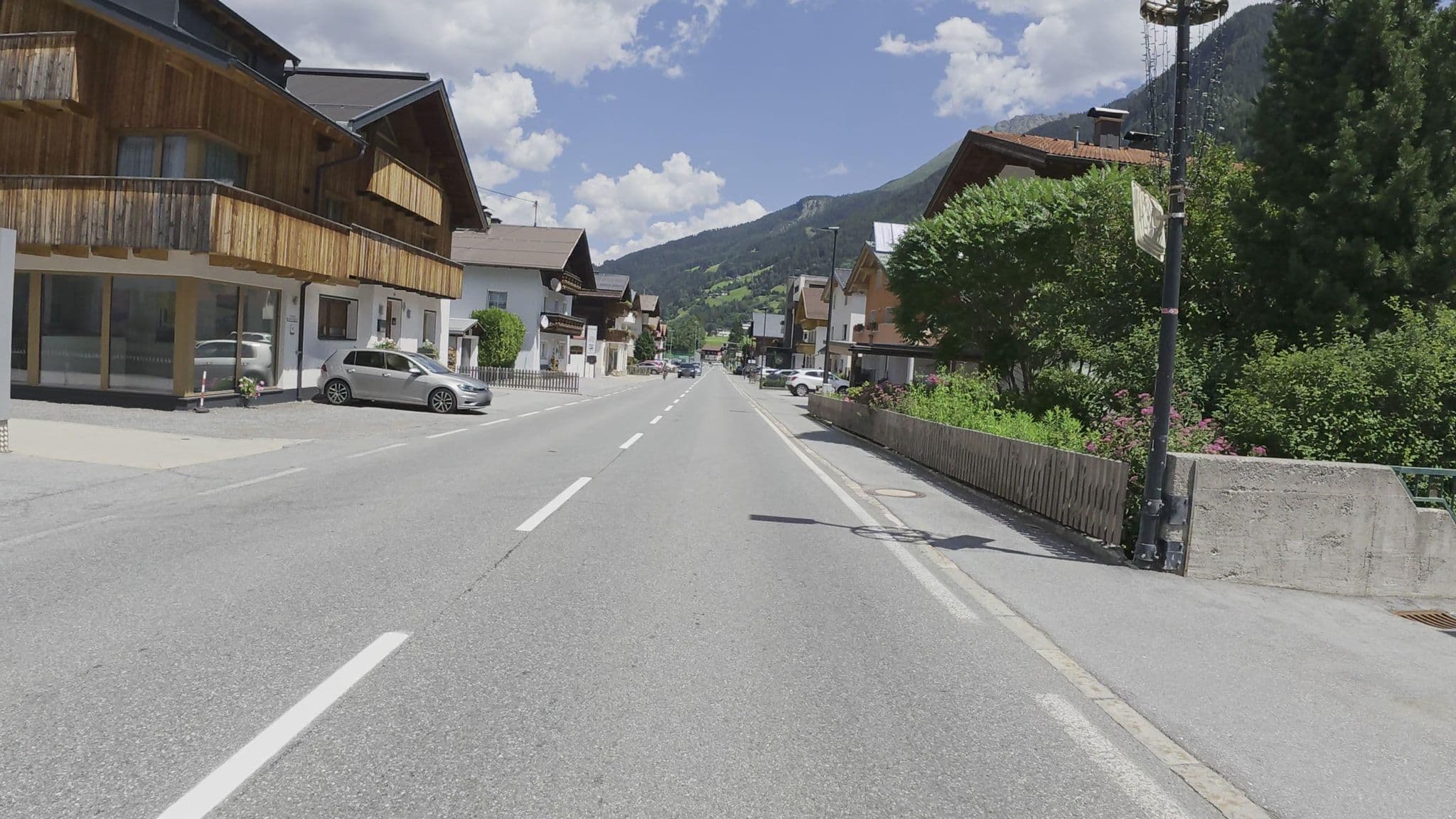 Street view near Haus Edelweiß, See — © Guzzi_Franze (CC BY-SA · Mapillary)