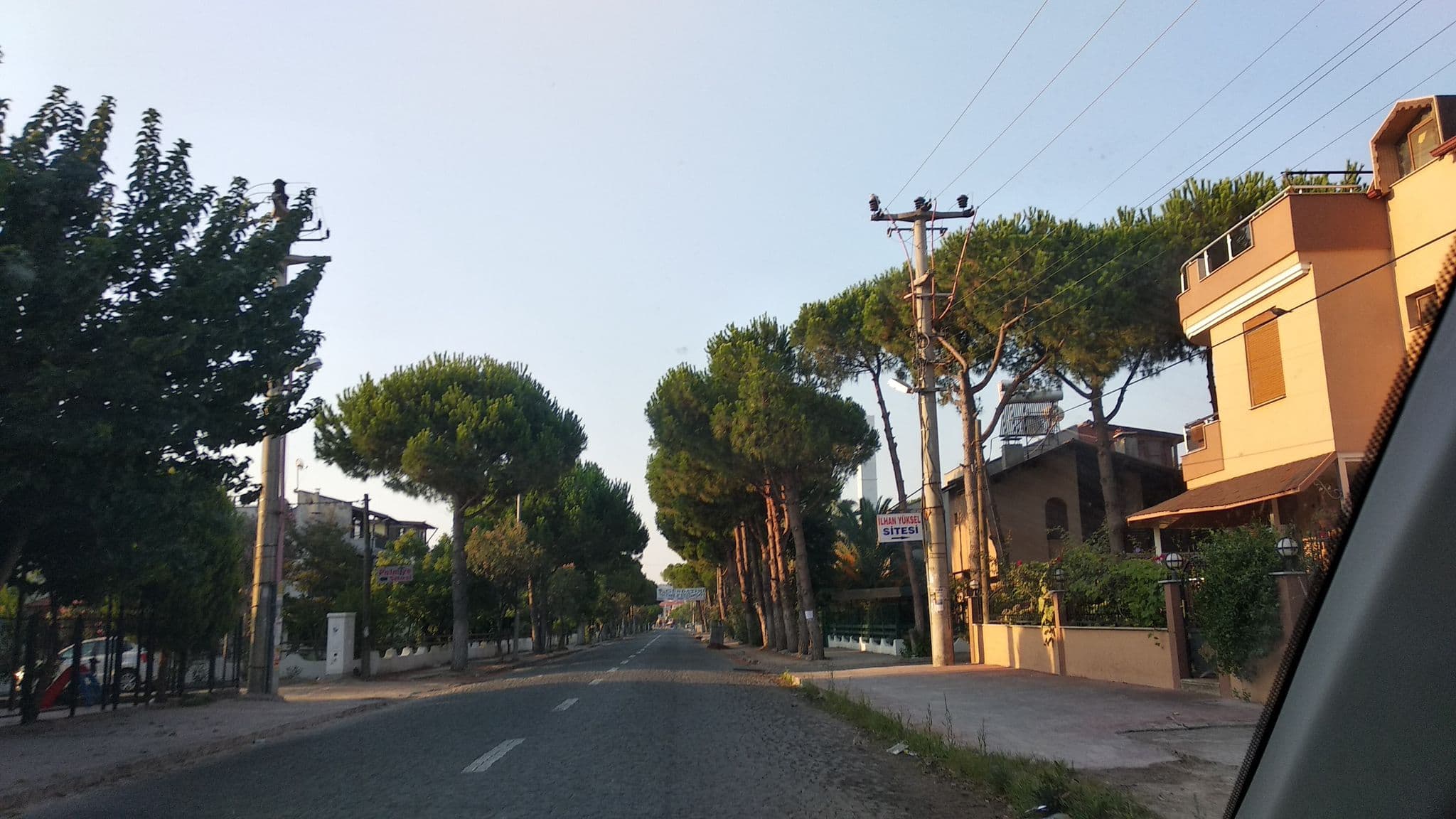 Street view near Villa Dikili, Dikili — © boracasli (CC BY-SA · Mapillary)