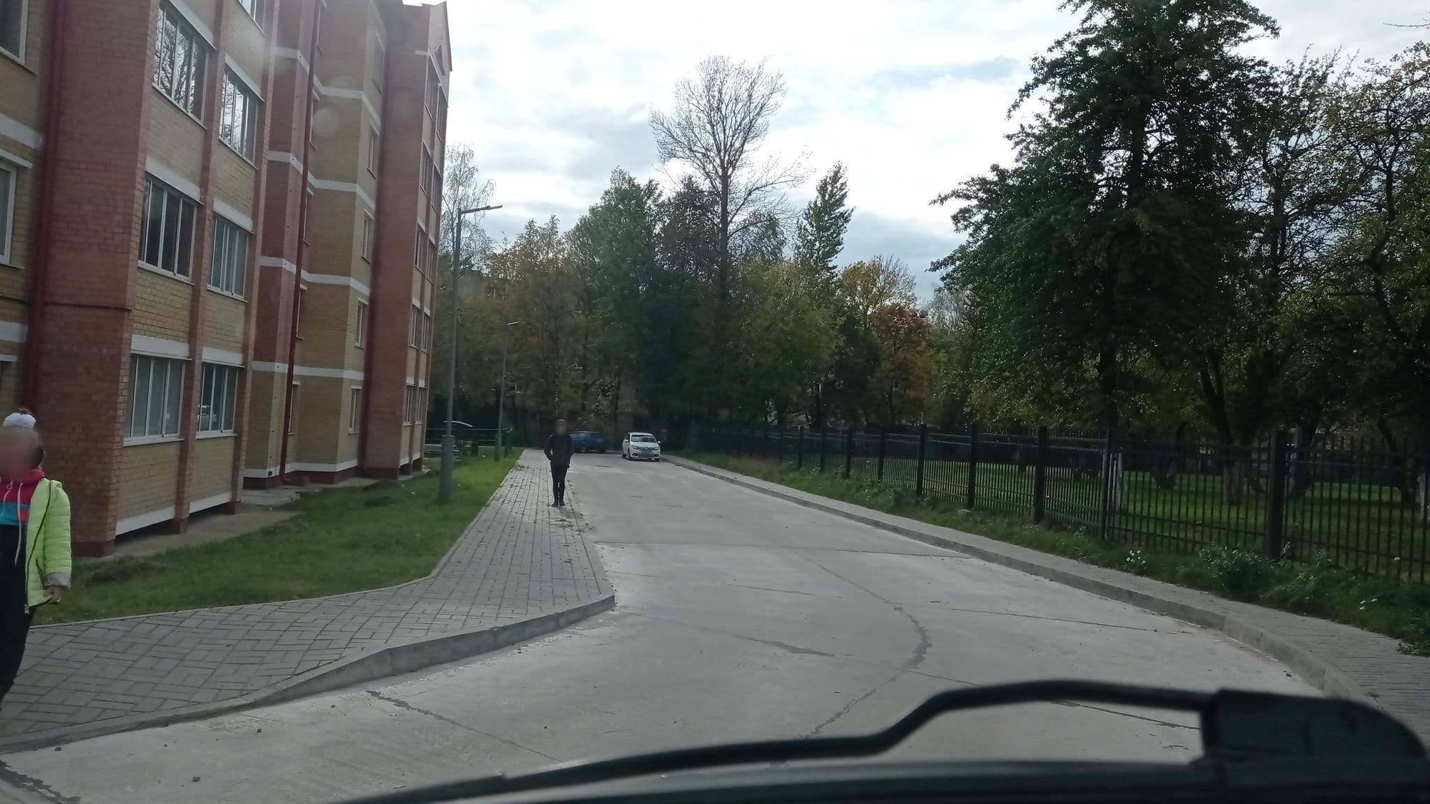Street view near Апартаменты DOMUS, Vitebsk — © leshii (CC BY-SA · Mapillary)