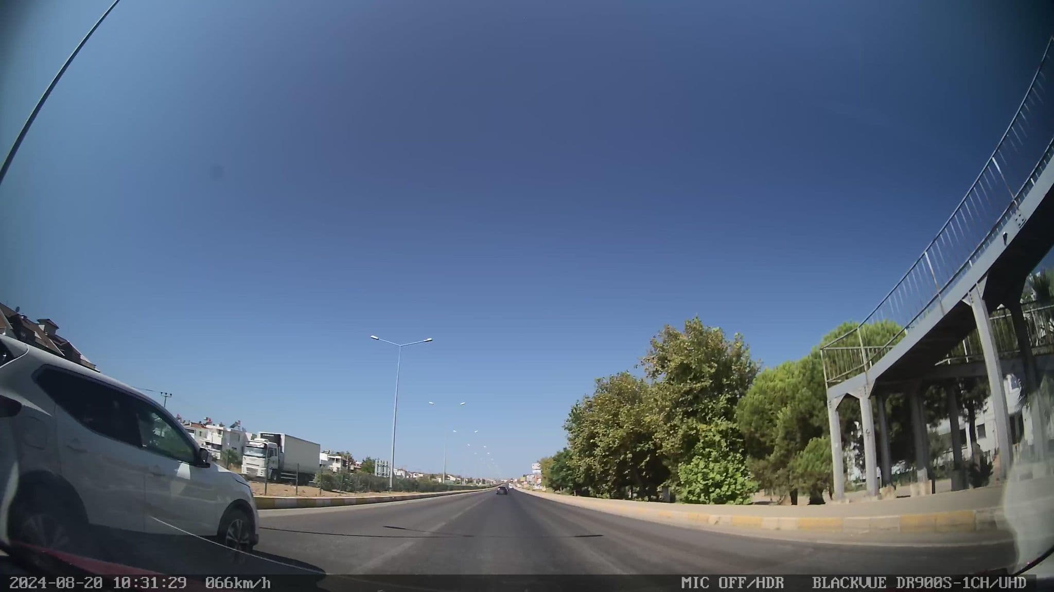 Street view near AKDENİZ İnşaat Otel Şantiyesi, Edremit — © unen (CC BY-SA · Mapillary)