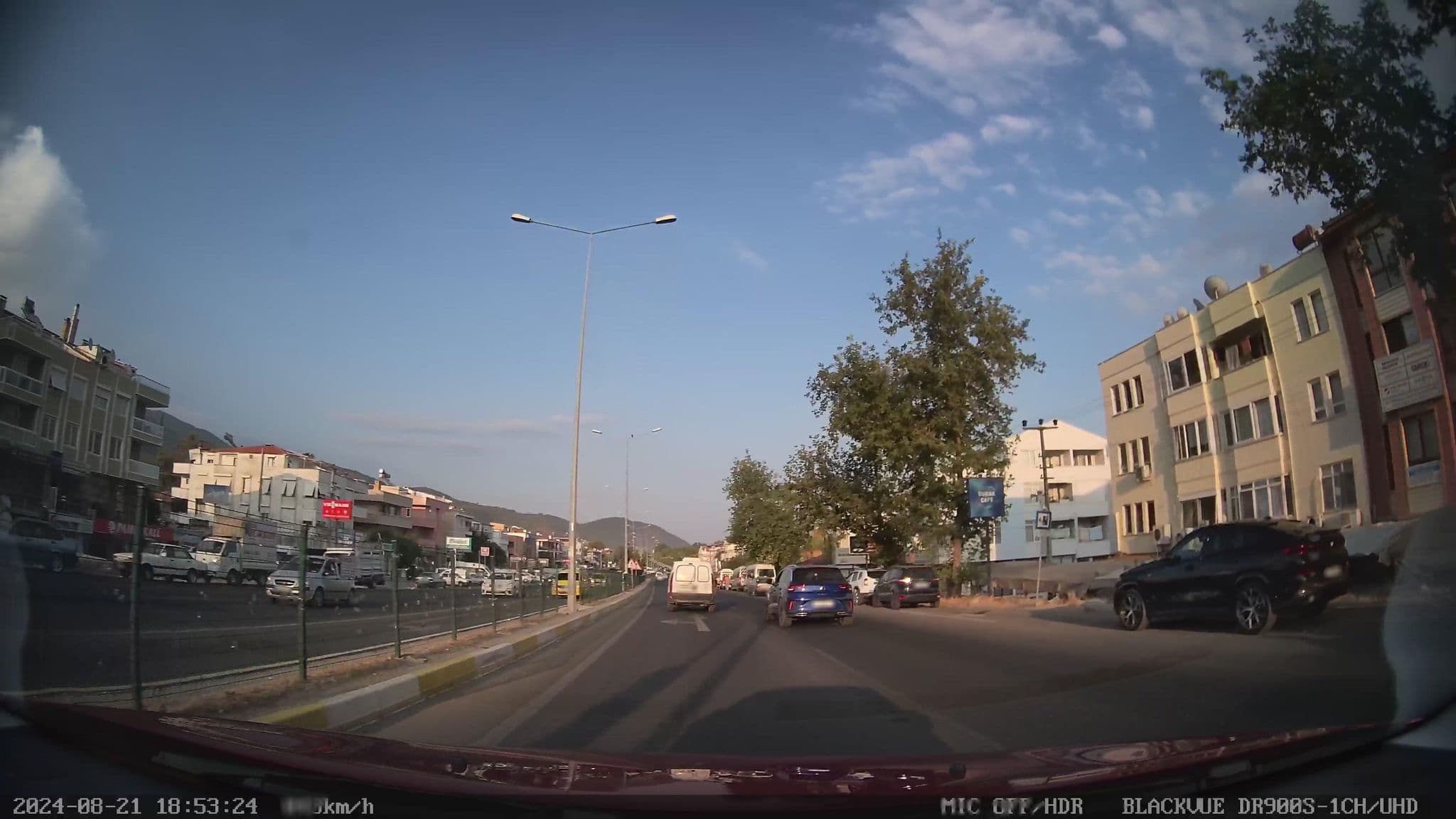 Street view near öğretmenler evi, Altınoluk — © unen (CC BY-SA · Mapillary)
