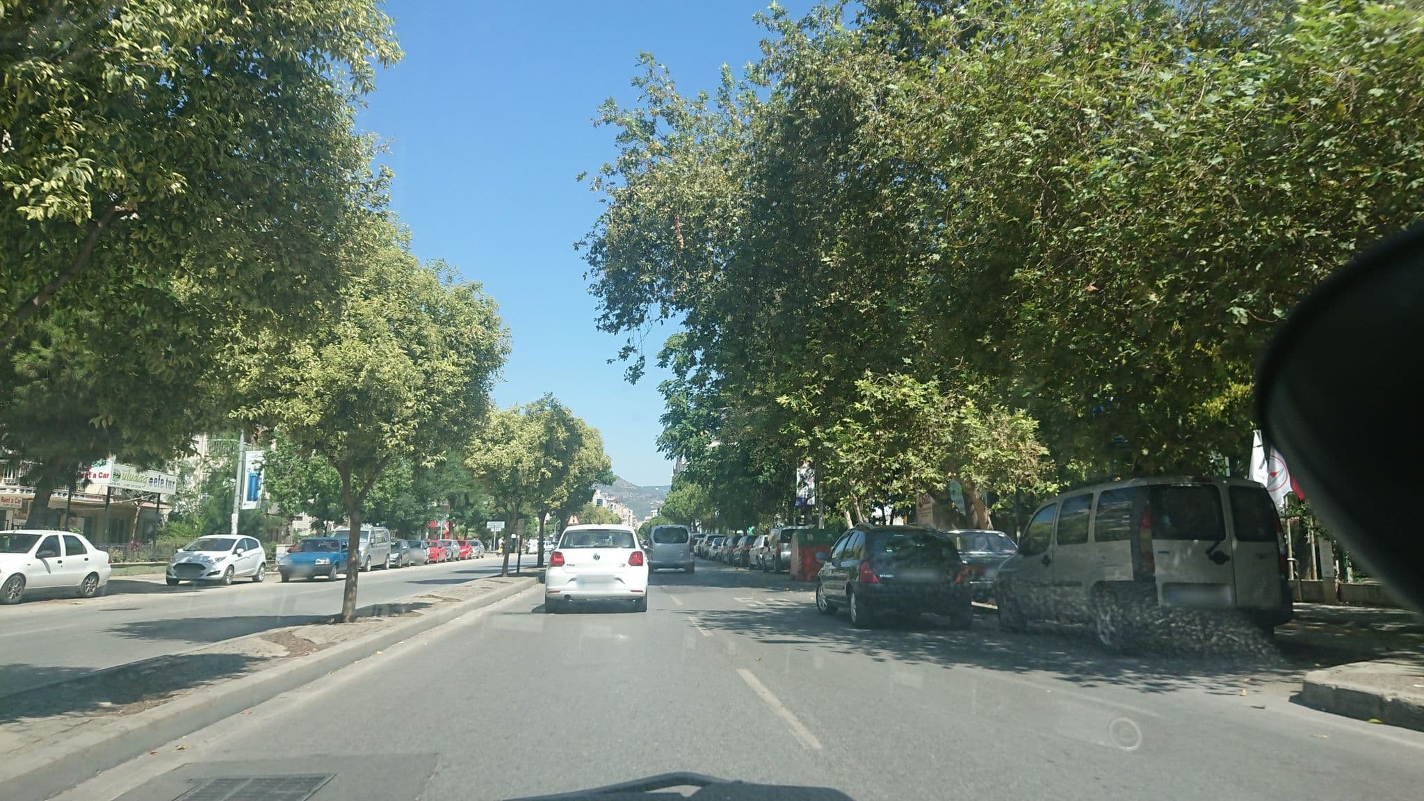 Street view near PNR TUR (Magic Travel Agency), Karşıyaka — © kubikanber (CC BY-SA · Mapillary)