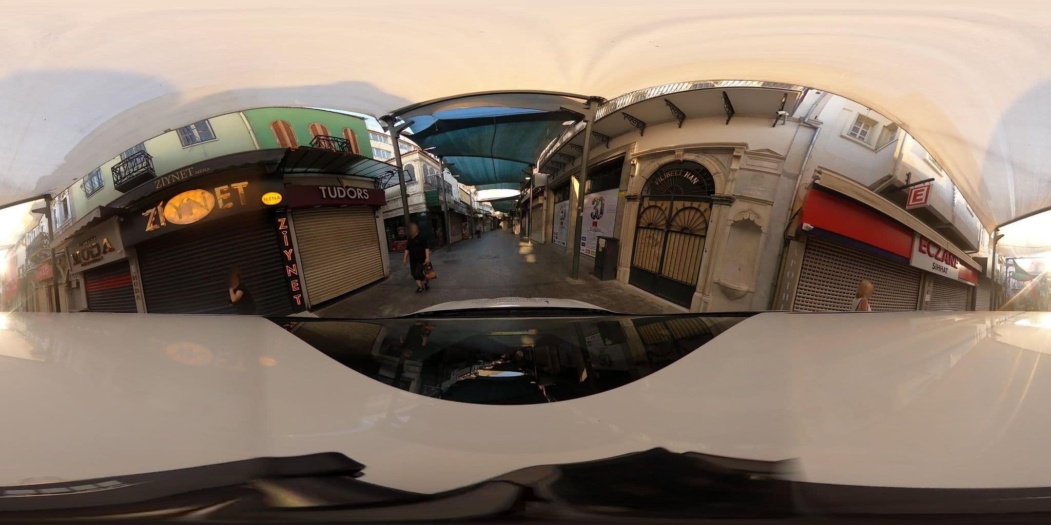 Street view near Yeni Şükran Oteli, İzmir — © argeyenilik (CC BY-SA · Mapillary)