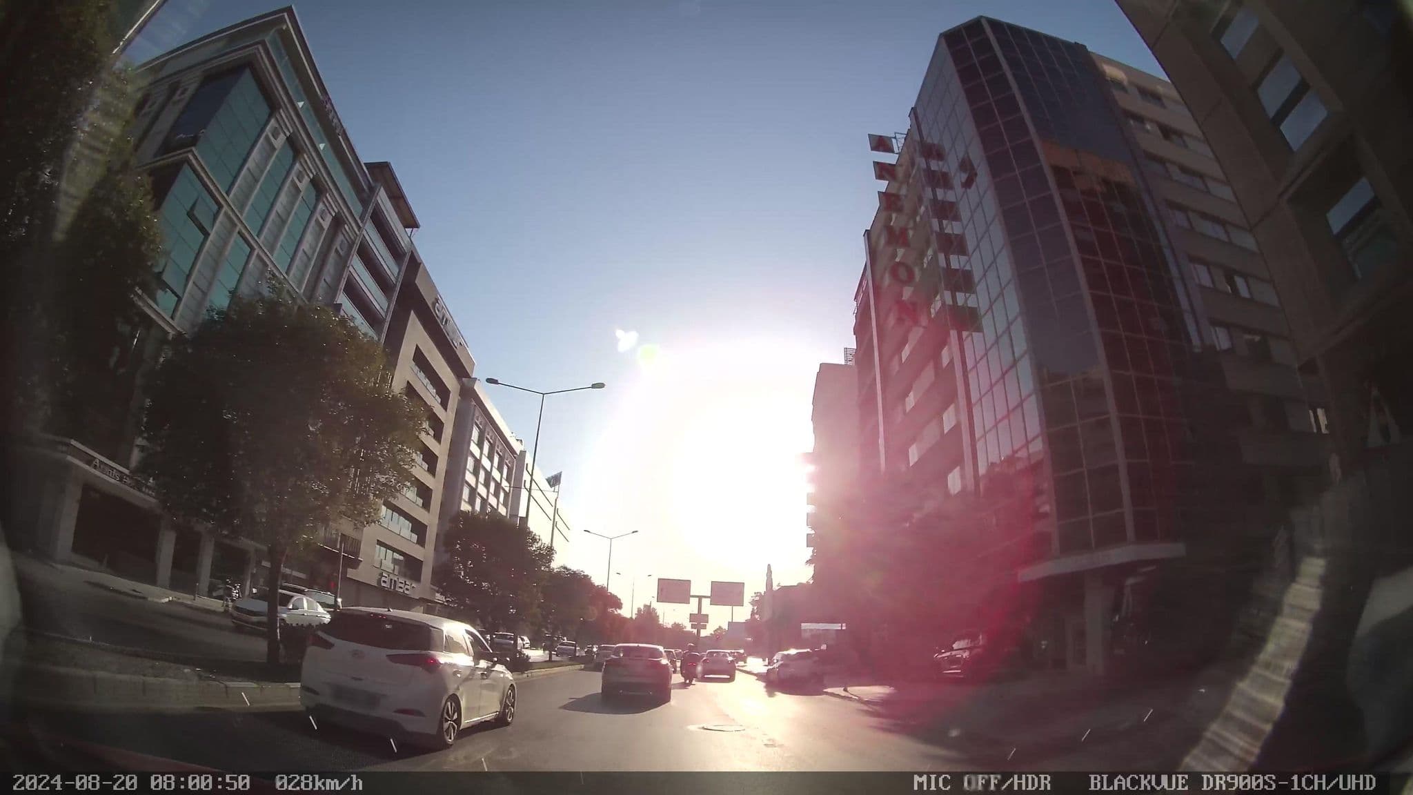 Street view near İzmir Comfort Hotel, İzmir — © unen (CC BY-SA · Mapillary)