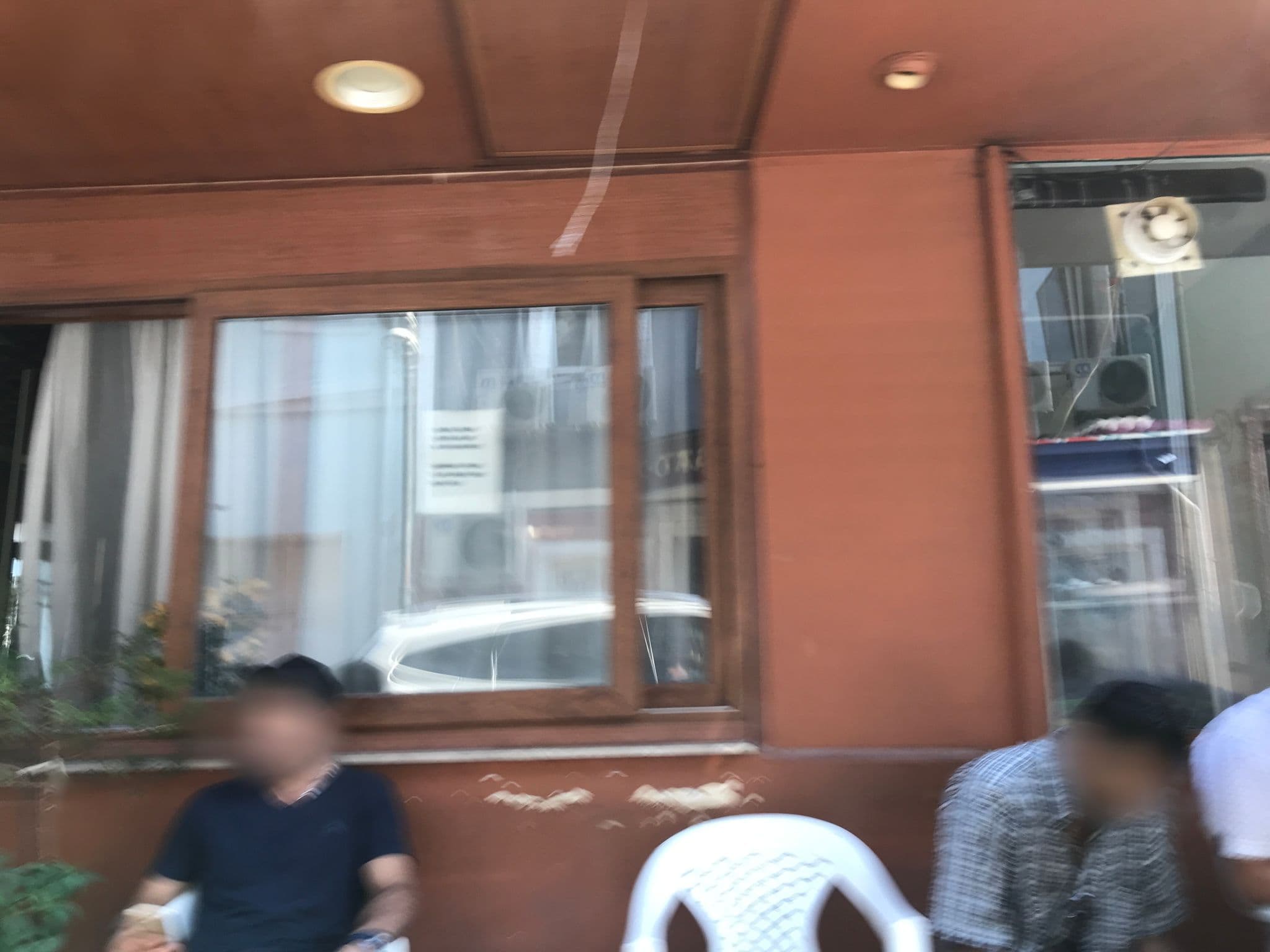 Street view near Hotel Resat, İzmir — © hderinoz (CC BY-SA · Mapillary)