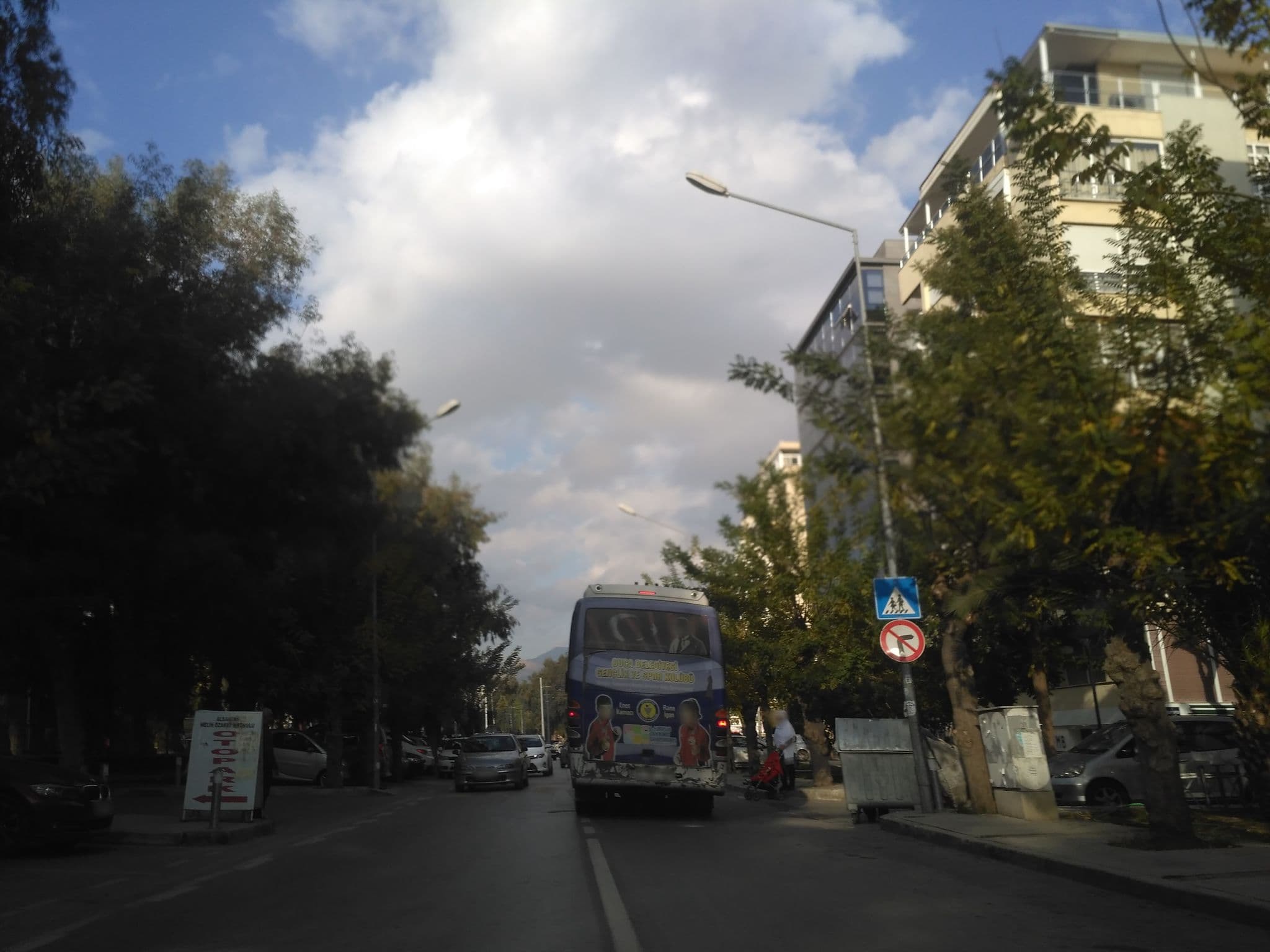Street view near Goodnight, İzmir — © uzungo (CC BY-SA · Mapillary)