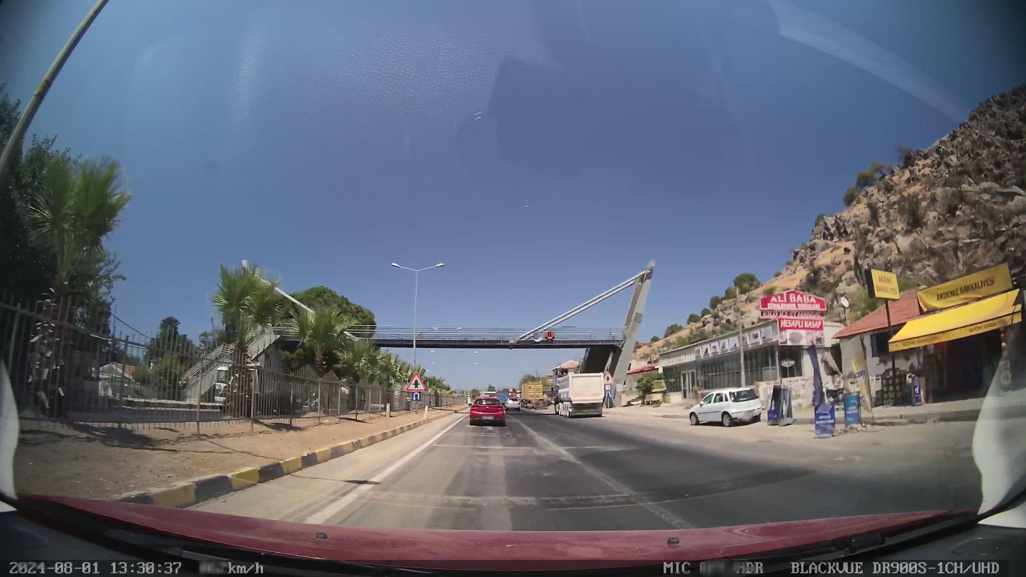 Street view near Buruncuk, Hatundere — © unen (CC BY-SA · Mapillary)