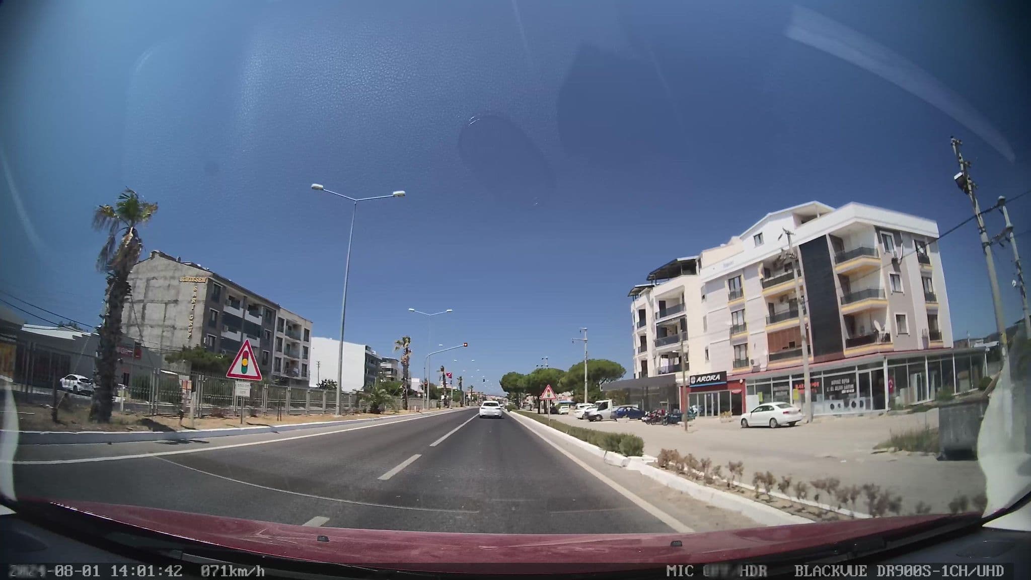 Street view near 35 Nıa 19 Yeni Şakran Otel, Yenişakran — © unen (CC BY-SA · Mapillary)