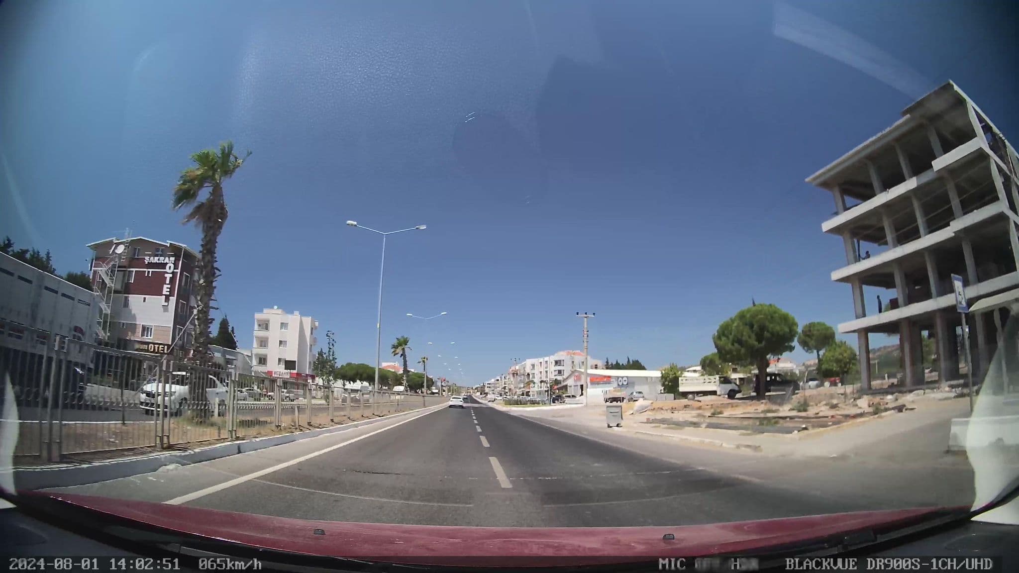 Street view near Sakran Otel, Yenişakran — © unen (CC BY-SA · Mapillary)