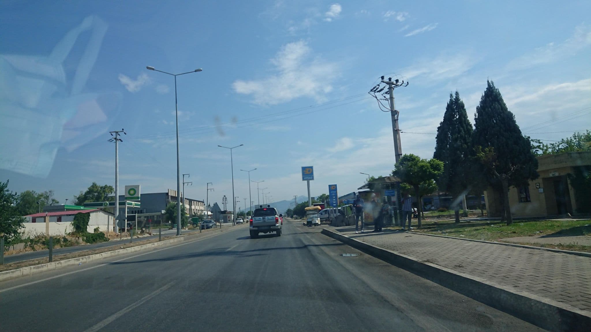 Street view near Çetineller Hotel, Torbalı — © kubikanber (CC BY-SA · Mapillary)
