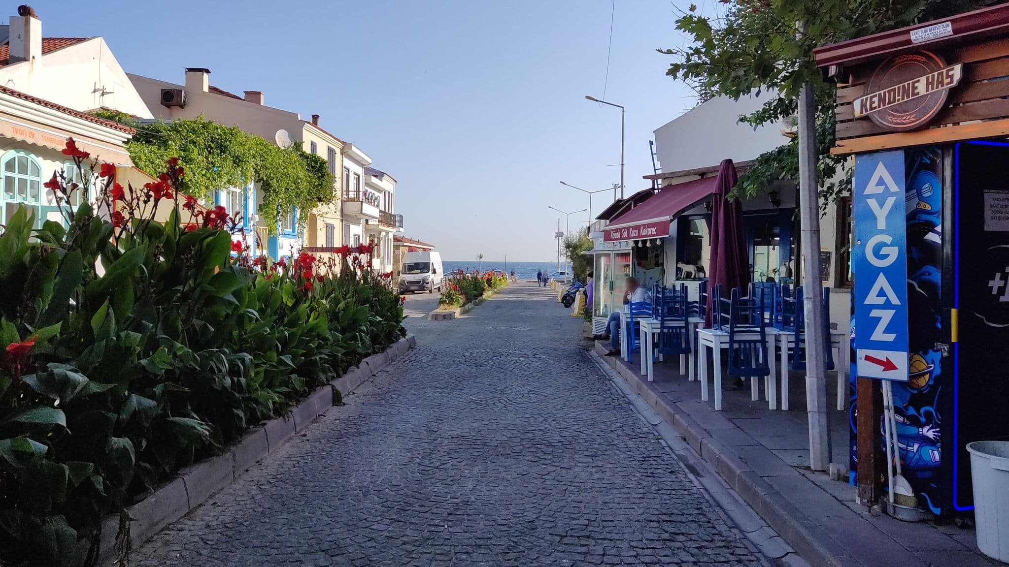 Street view near Dionysos butik hotel, Bozcaada — © orkut (CC BY-SA · Mapillary)