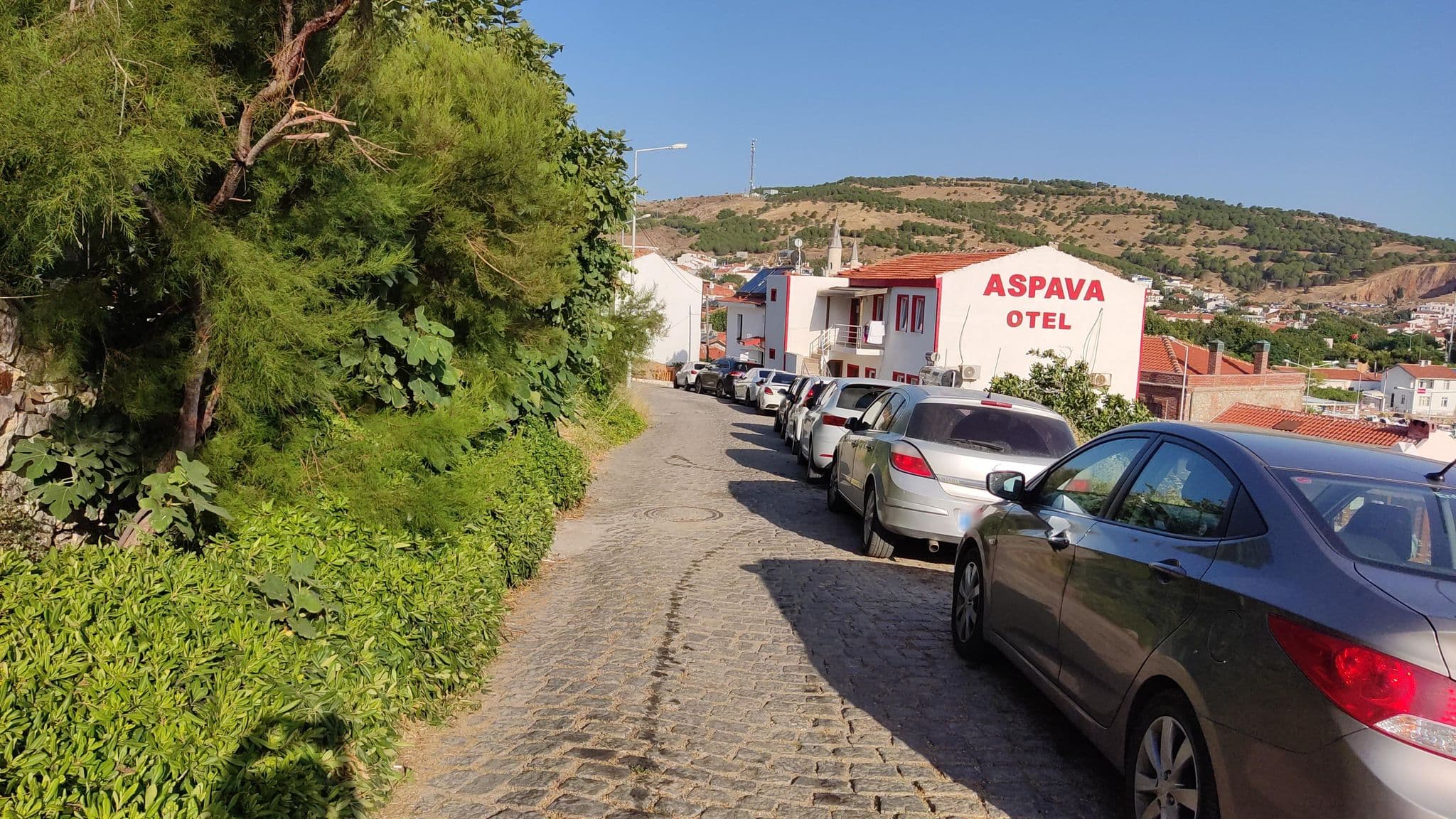Street view near Limani Hotel, Bozcaada — © orkut (CC BY-SA · Mapillary)