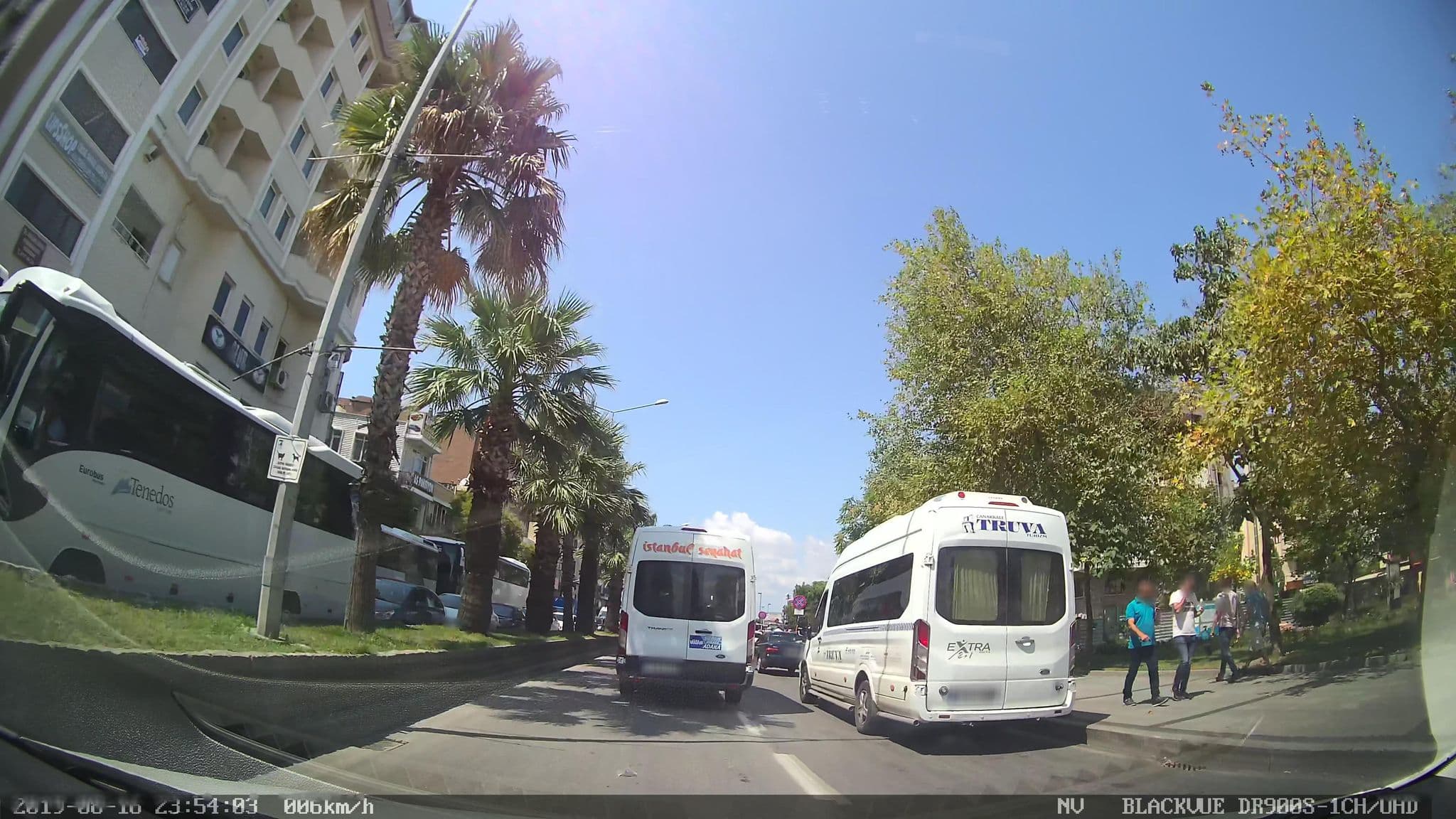 Street view near Çanak Otel Lobby, Çanakkale — © yercizenler (CC BY-SA · Mapillary)