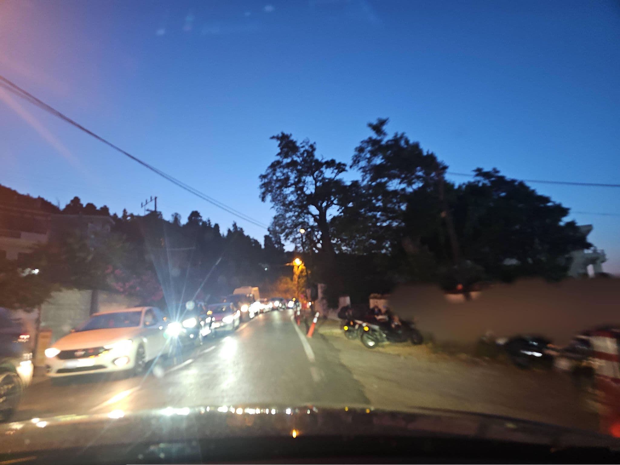 Street view near Ilia Butik Otel, Çanakkale — © observer17 (CC BY-SA · Mapillary)
