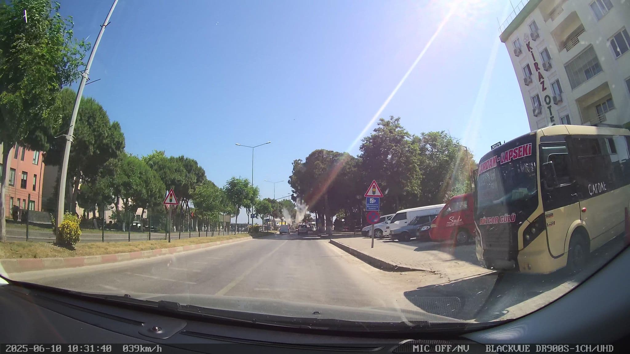Street view near Kiraz Otel No 403, Lapseki — © Zafer (CC BY-SA · Mapillary)