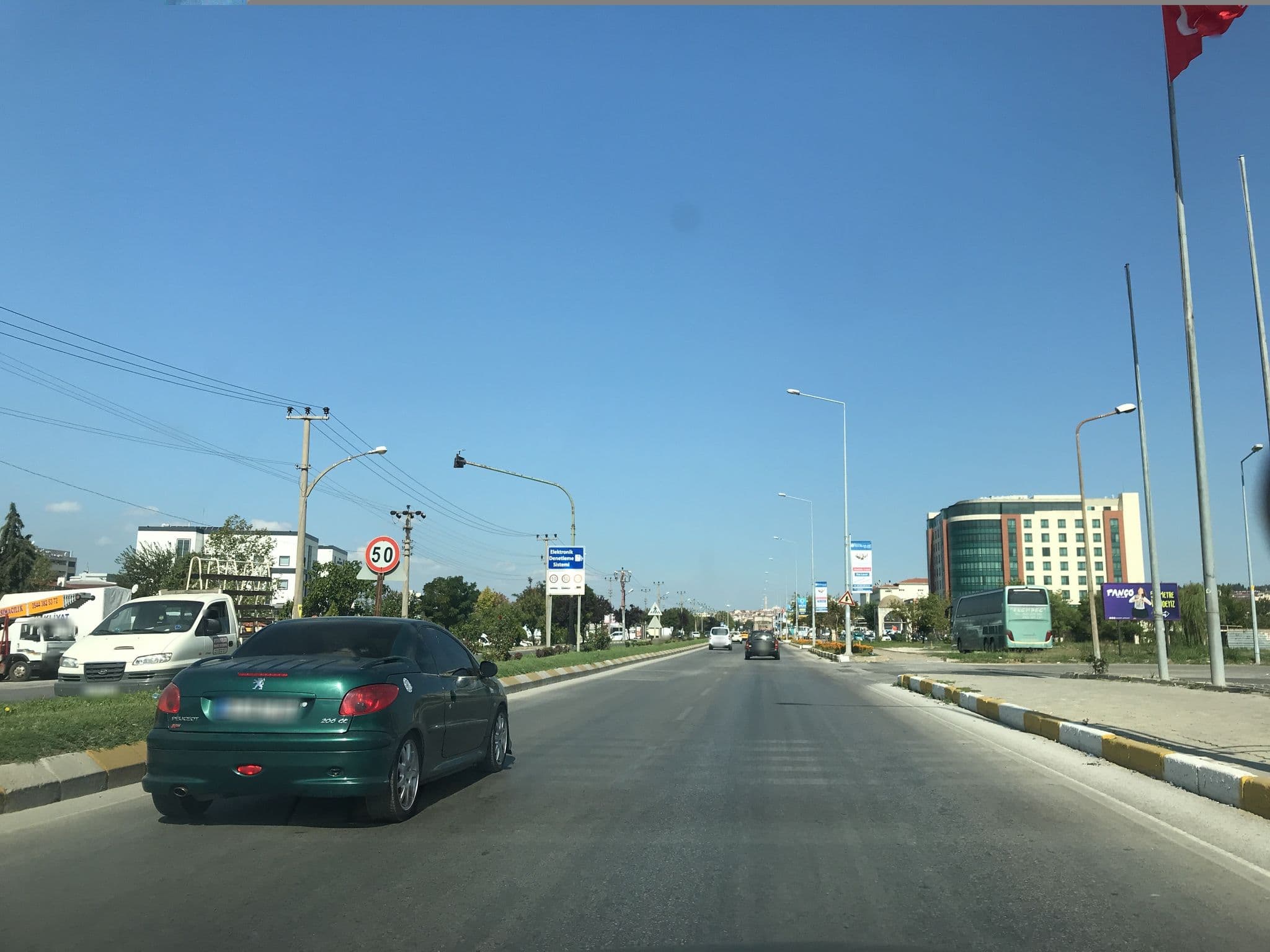 Street view near İnnEdirnE, Edirne — © azadezey (CC BY-SA · Mapillary)
