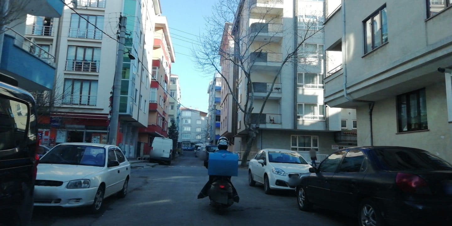 Street view near Karaca Hotel, Çorlu — © okansafak (CC BY-SA · Mapillary)