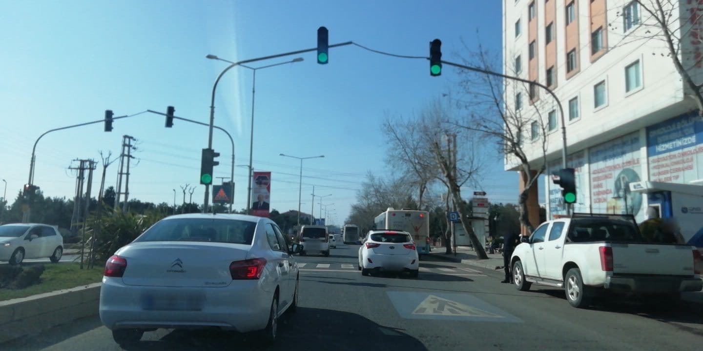 Street view near Sefa Butik Otel, Çorlu — © okansafak (CC BY-SA · Mapillary)