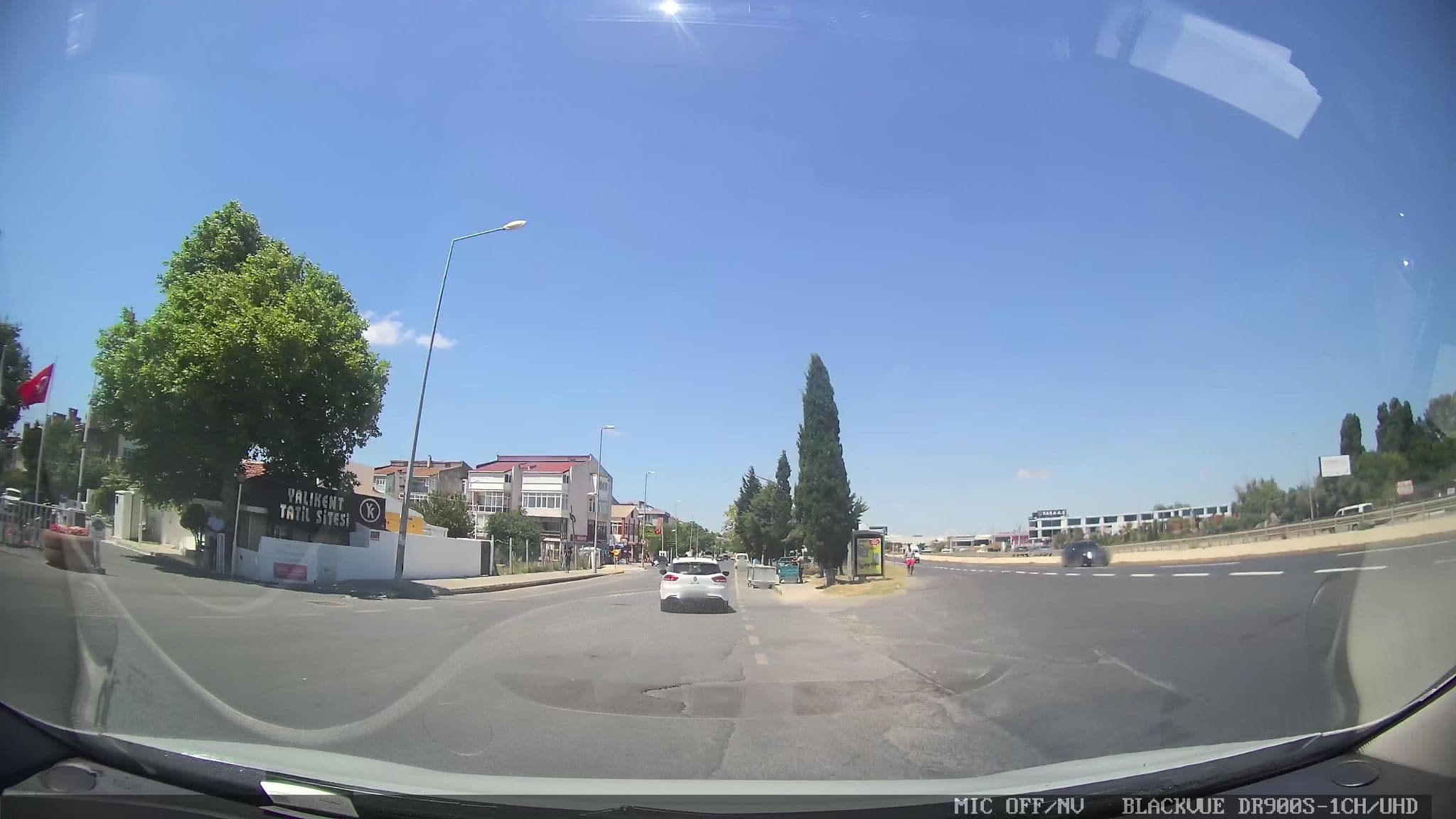 Street view near Yalıkent, Selimpaşa — © ahmetegri (CC BY-SA · Mapillary)