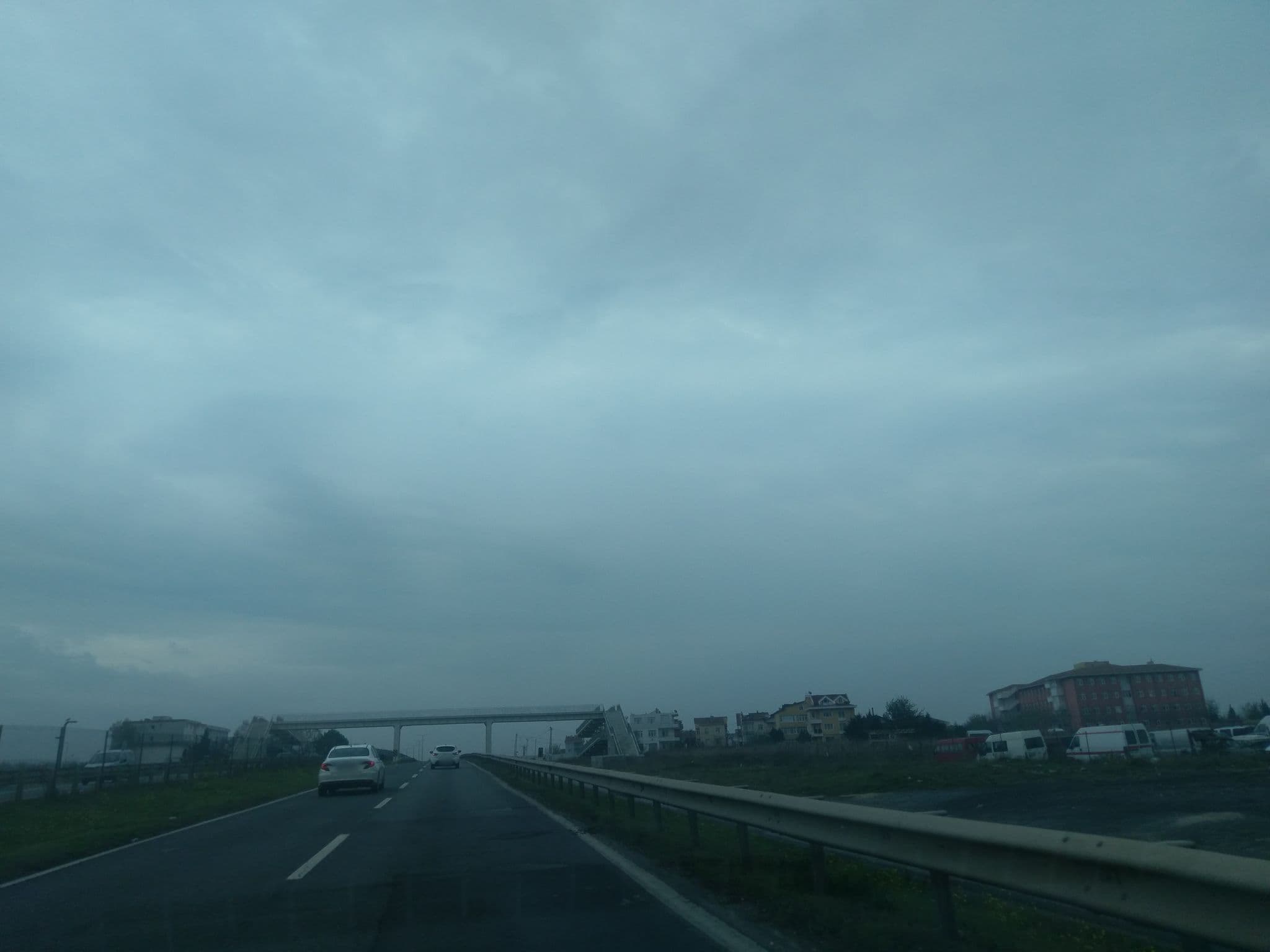 Street view near Bon Otel, Selimpaşa — © ozkanilyasaksu (CC BY-SA · Mapillary)