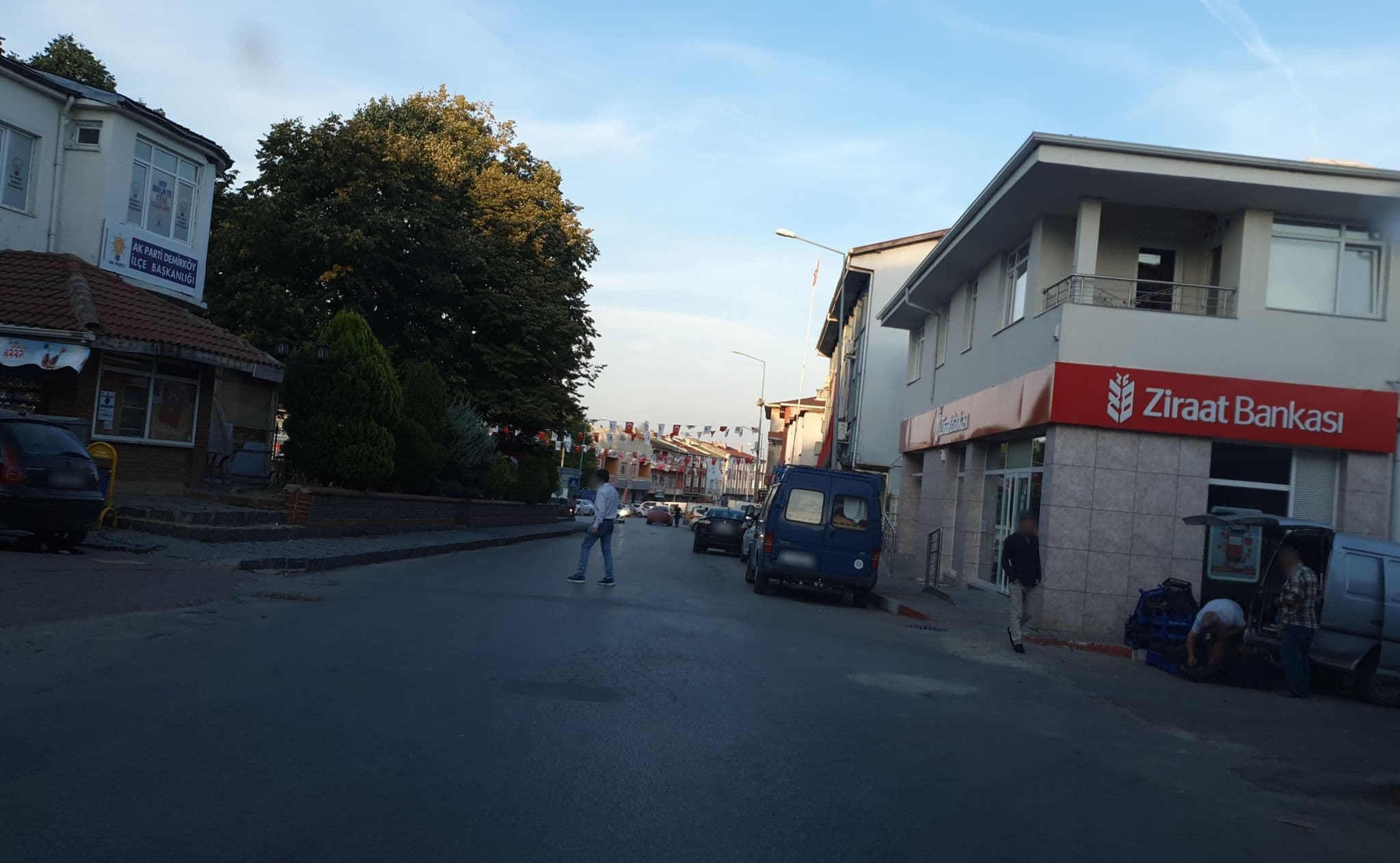 Street view near Çetinler Hotel, Vize — © sis651 (CC BY-SA · Mapillary)