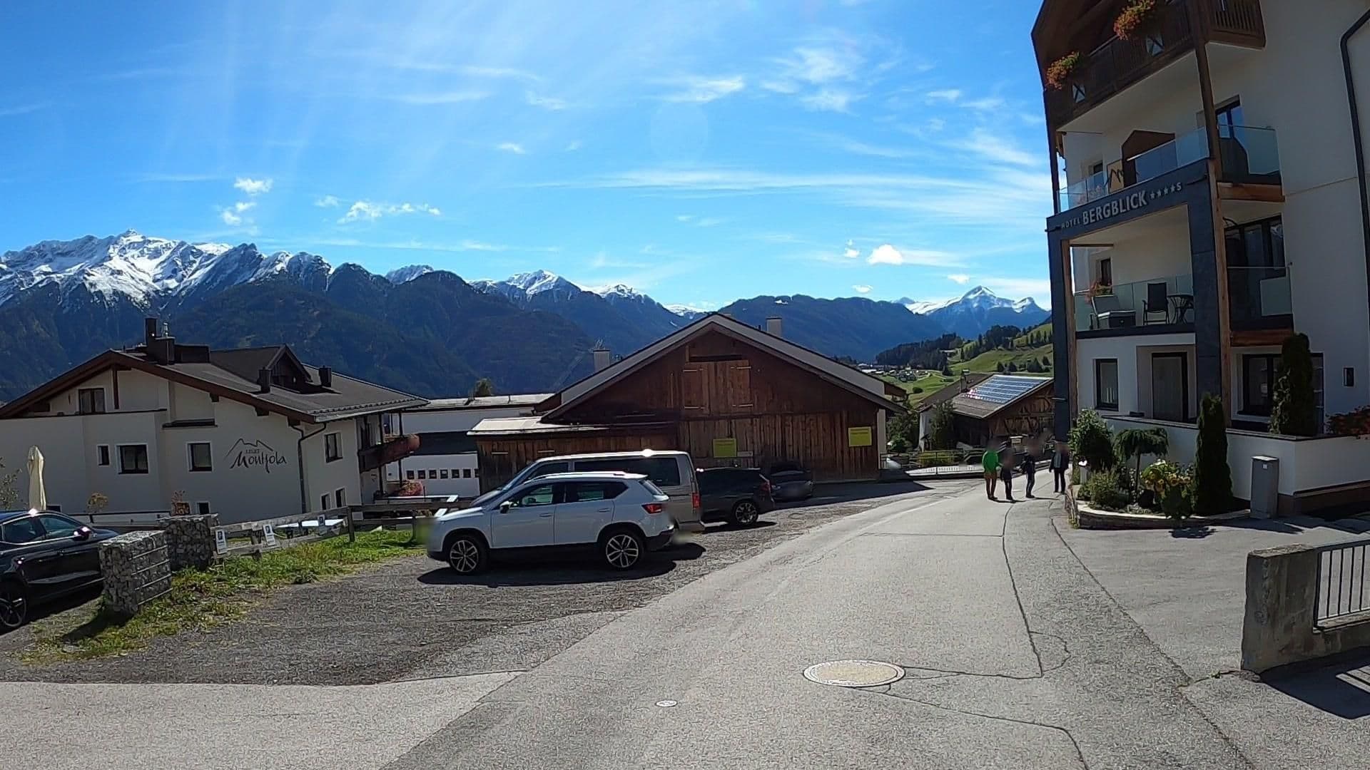 Street view near Hotel Bergblick, Fiss