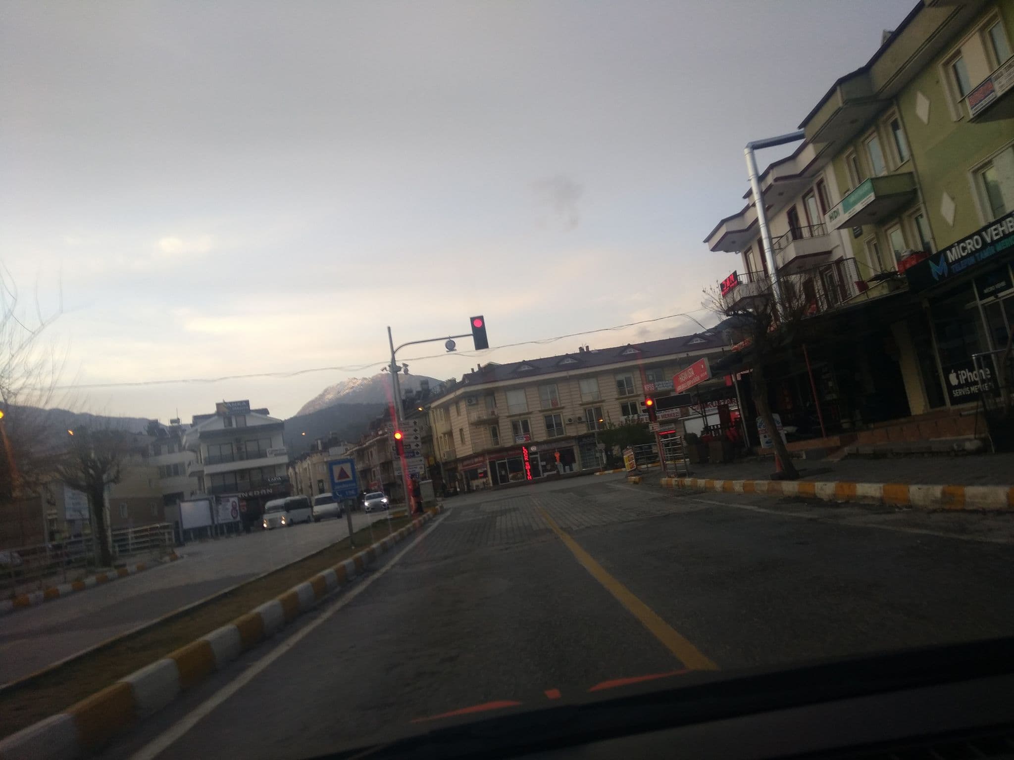 Street view near Şal Vilları, Fethiye — © mesut (CC BY-SA · Mapillary)