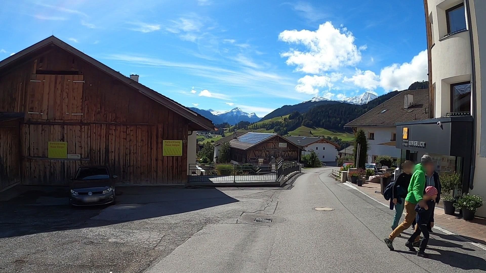 Street view near Haus Geiger, Fiss