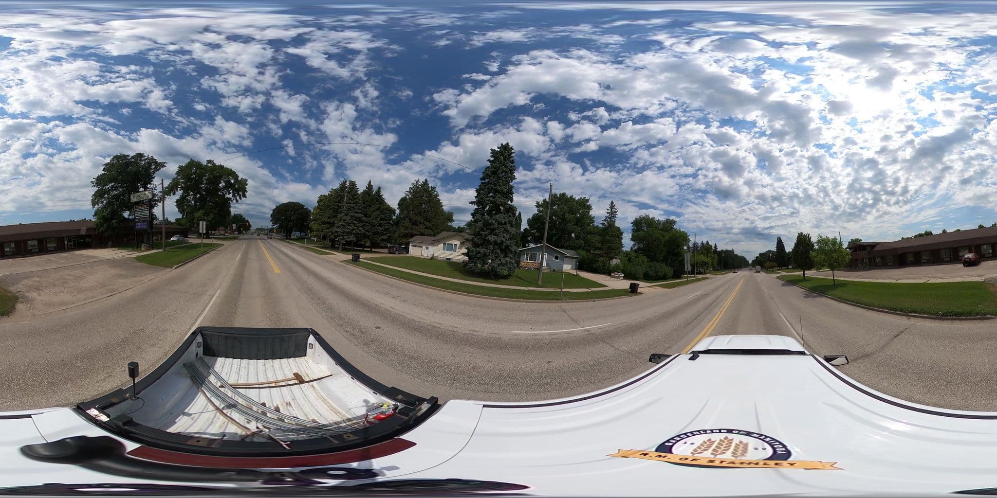 Street view near Morden Motor Inn, Morden — © EnduiCA (CC BY-SA · Mapillary)