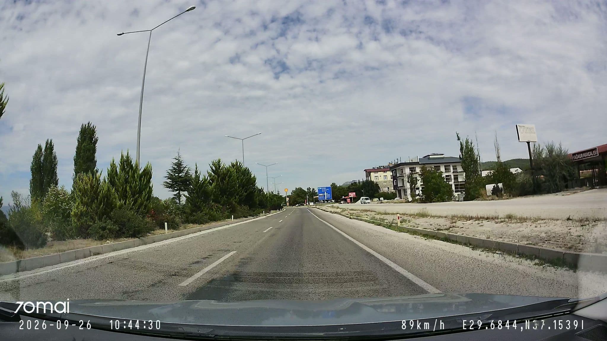 Street view near Yükseller Otel & Restaurant, Gölhisar — © doriel (CC BY-SA · Mapillary)