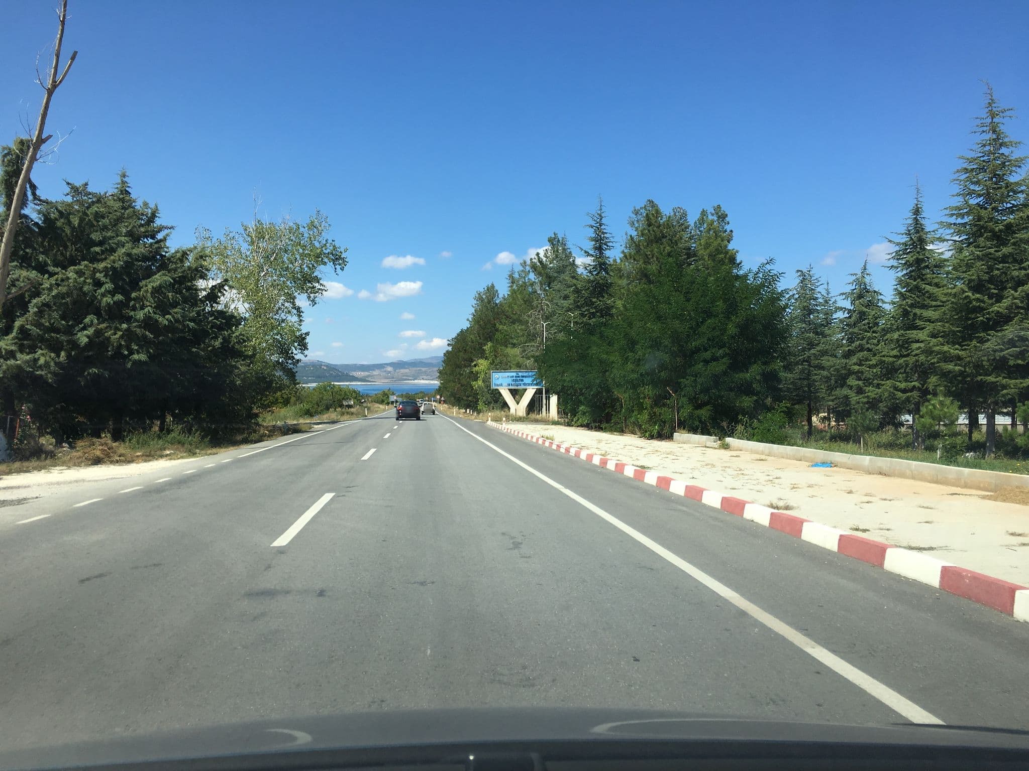 Street view near Lavanta Tepesi Hotel Salda, Salda — © empty (CC BY-SA · Mapillary)