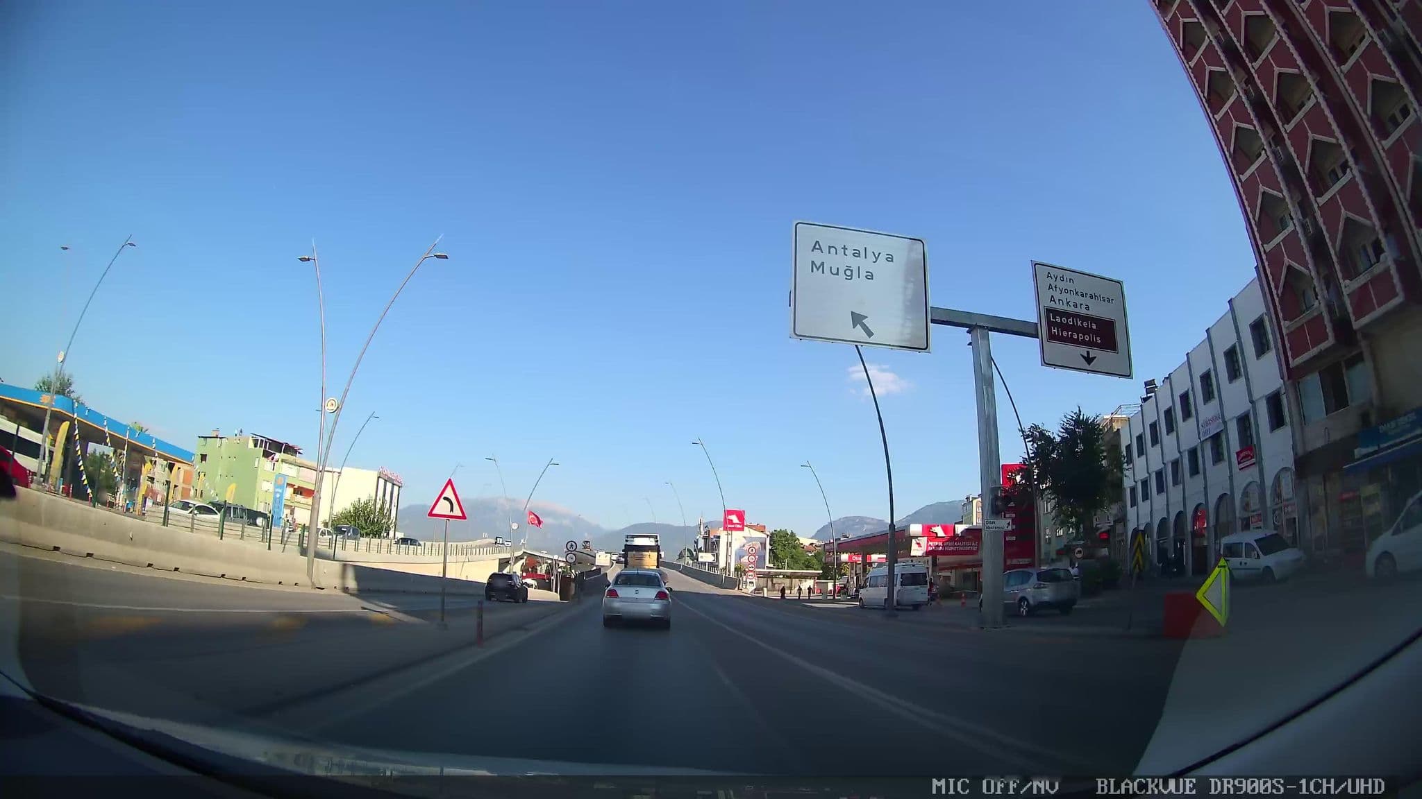 Street view near doksandokuz otel, Denizli — © lutfullah (CC BY-SA · Mapillary)