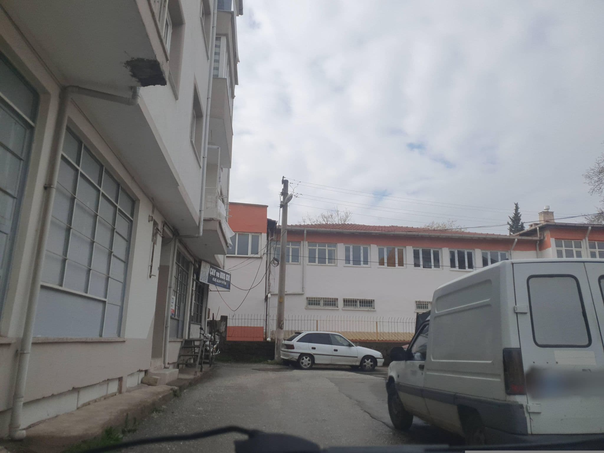 Street view near Uşak Sanat Konağı, Uşak — © VoSToK (CC BY-SA · Mapillary)